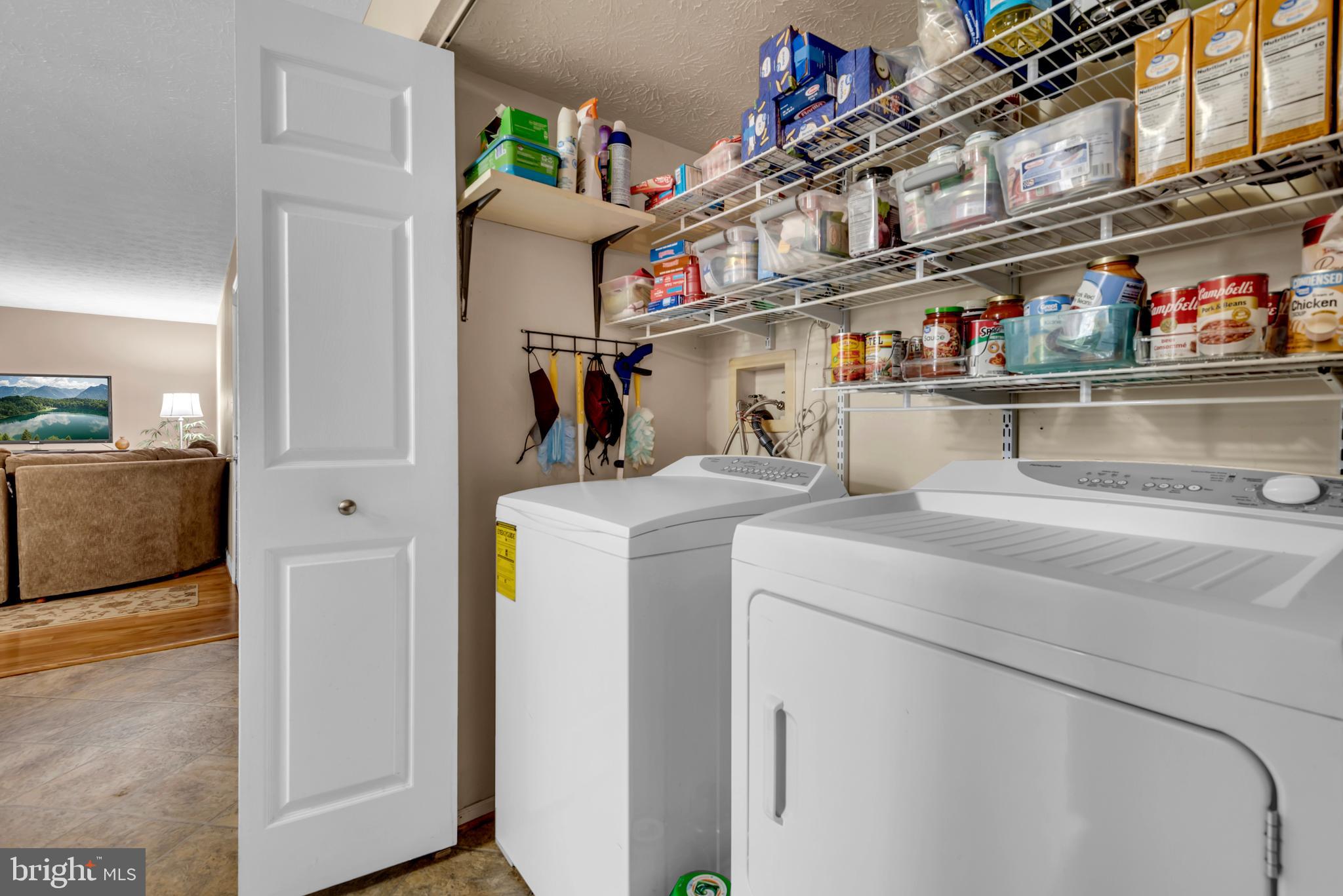 NEW CUT FARMS - Residential