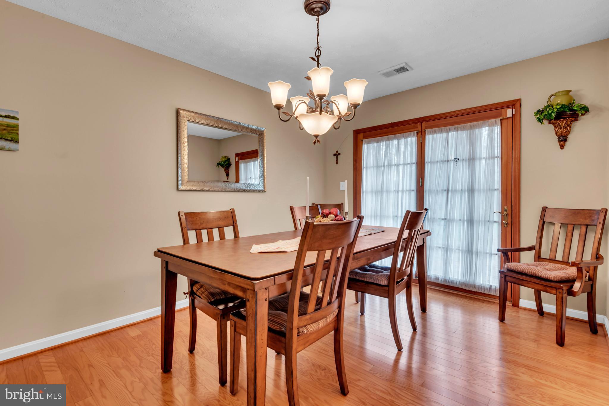 NEW CUT FARMS - Residential