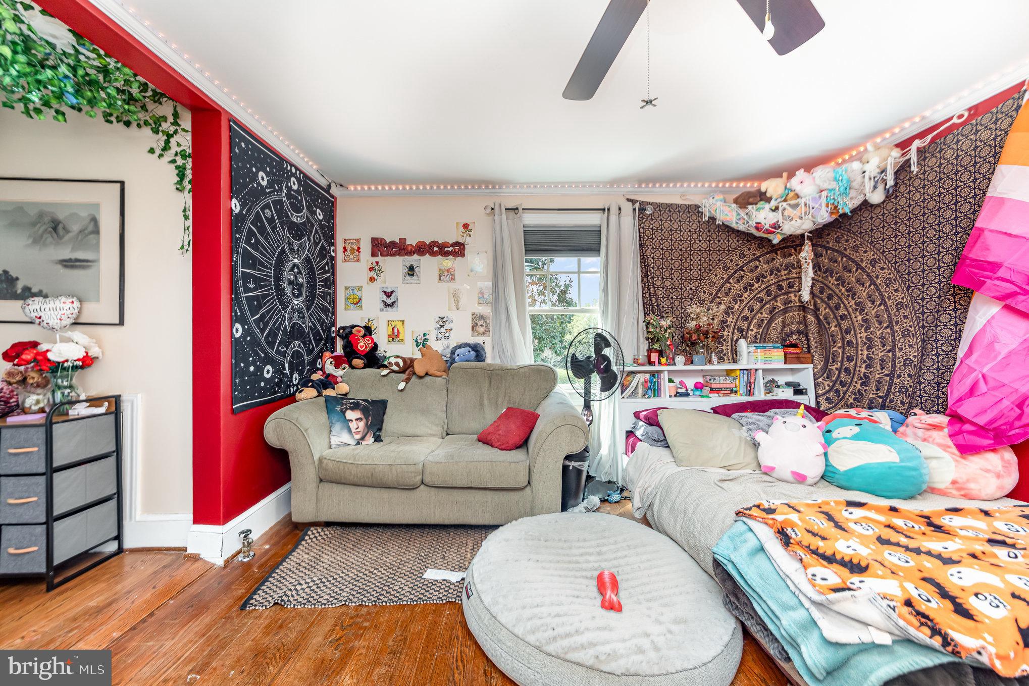 WOODLAWN - Residential