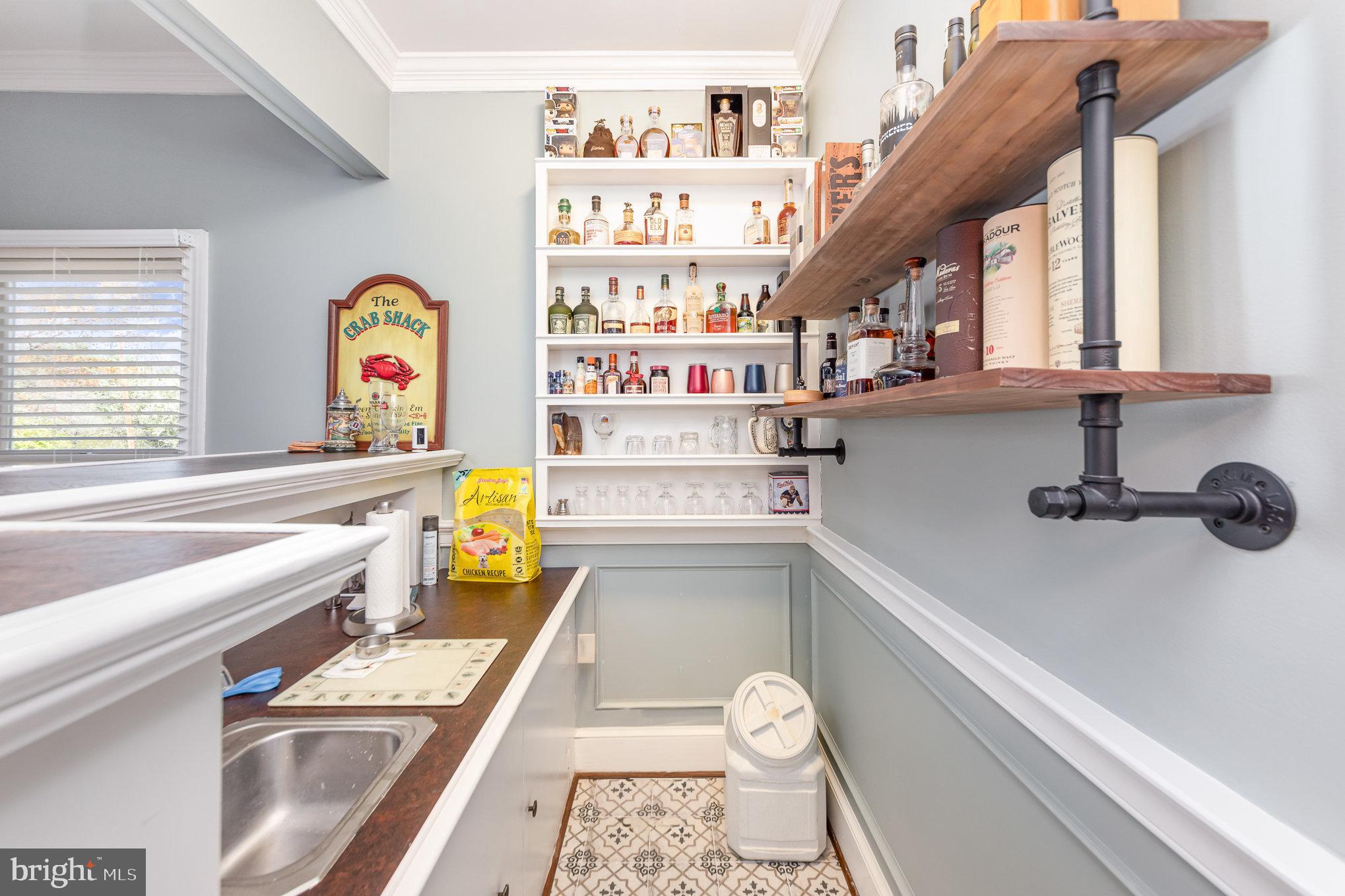 WOODLAWN - Residential