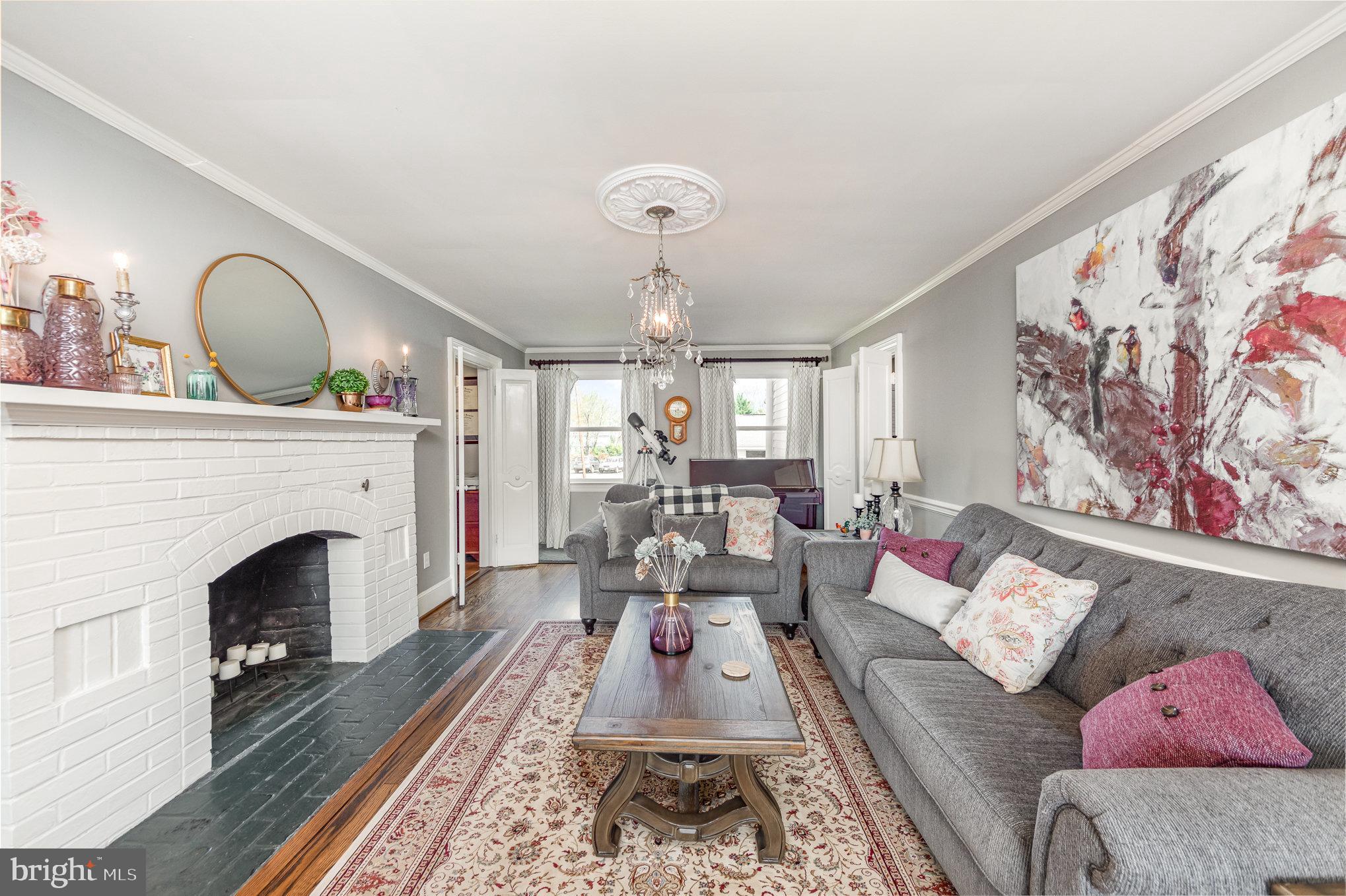 WOODLAWN - Residential