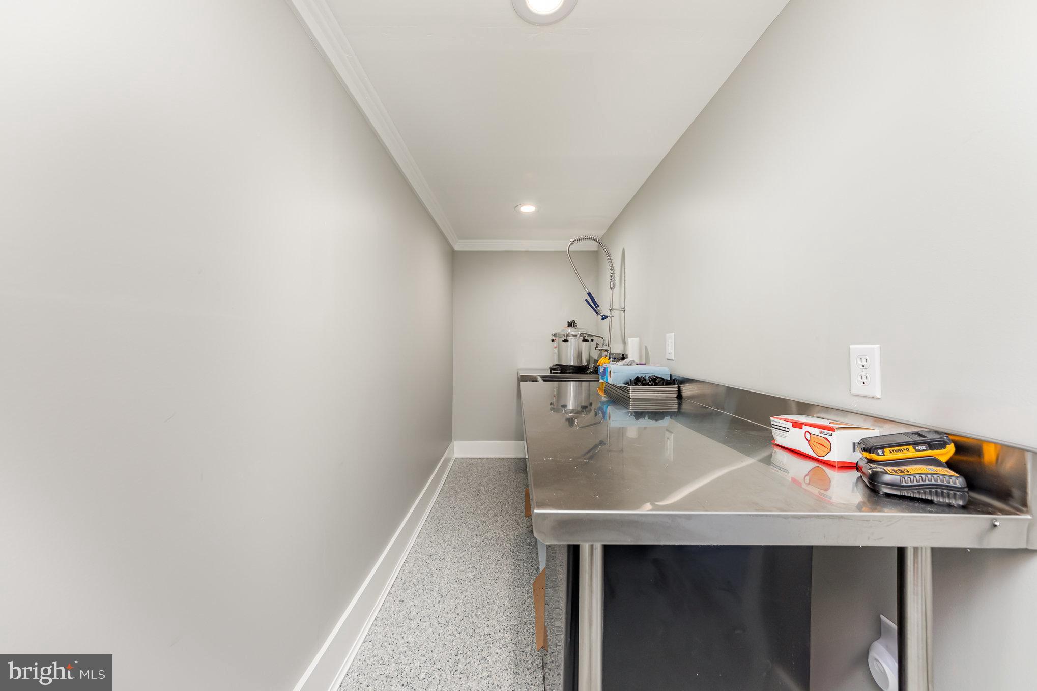 WOODLAWN - Residential