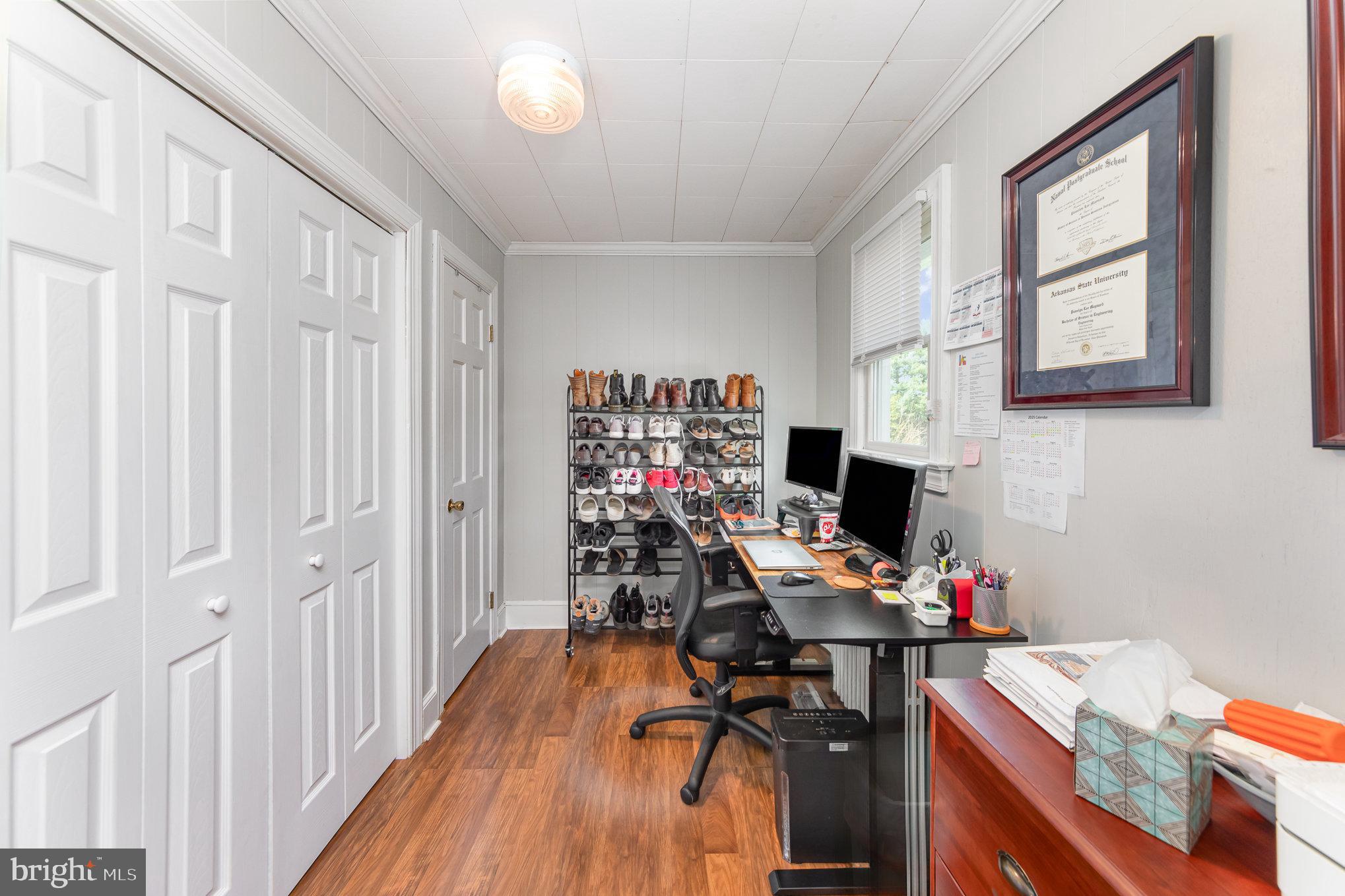 WOODLAWN - Residential