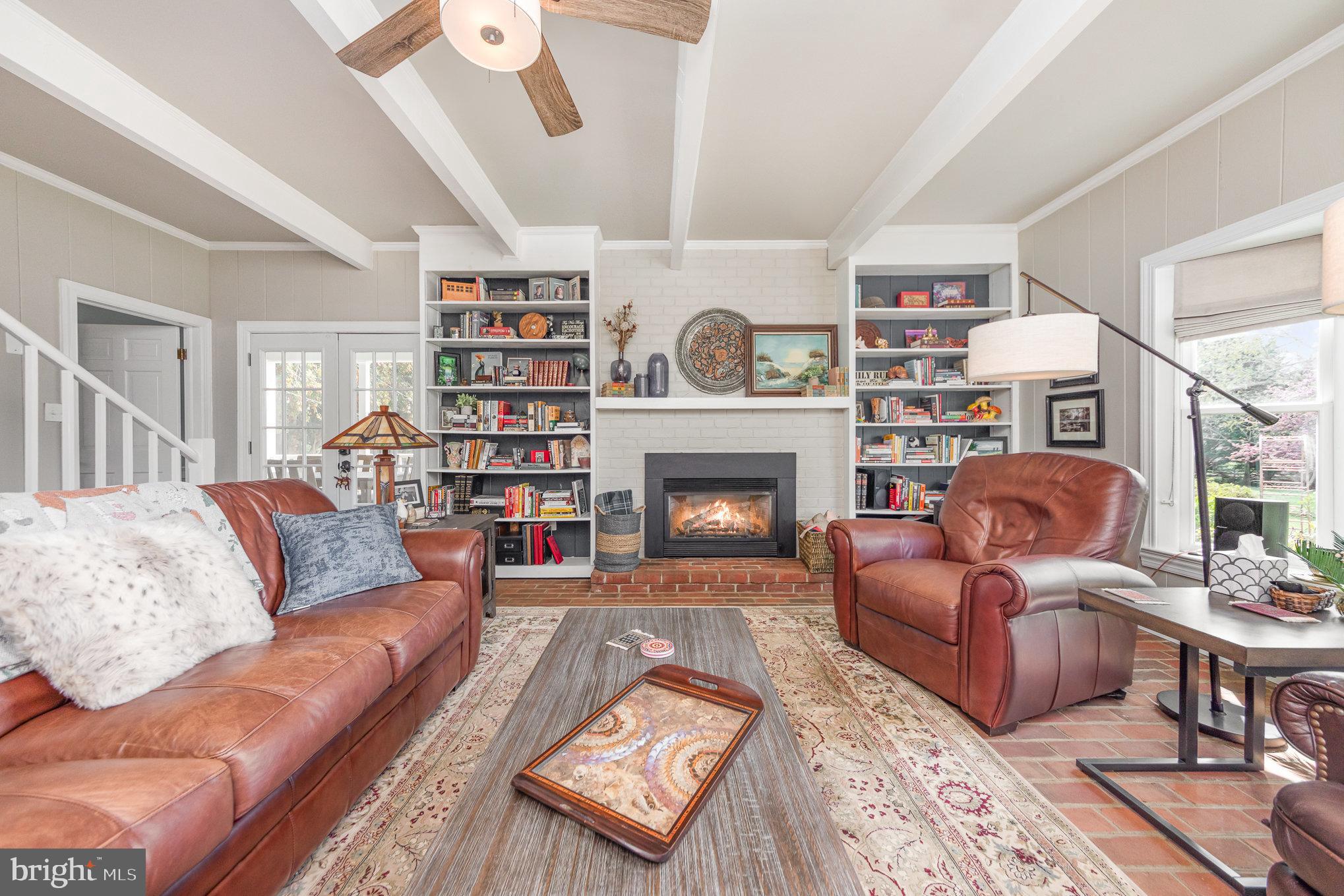 WOODLAWN - Residential