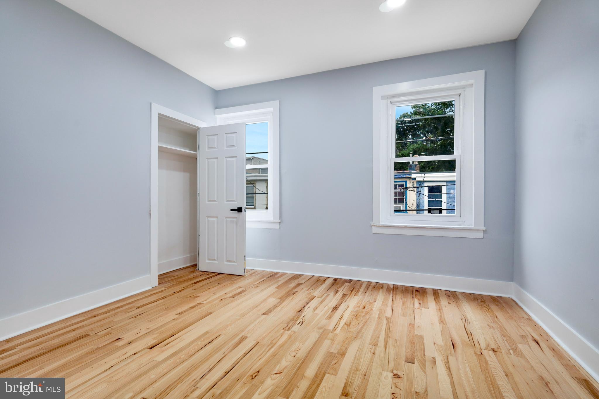 PHILADELPHIA - Residential