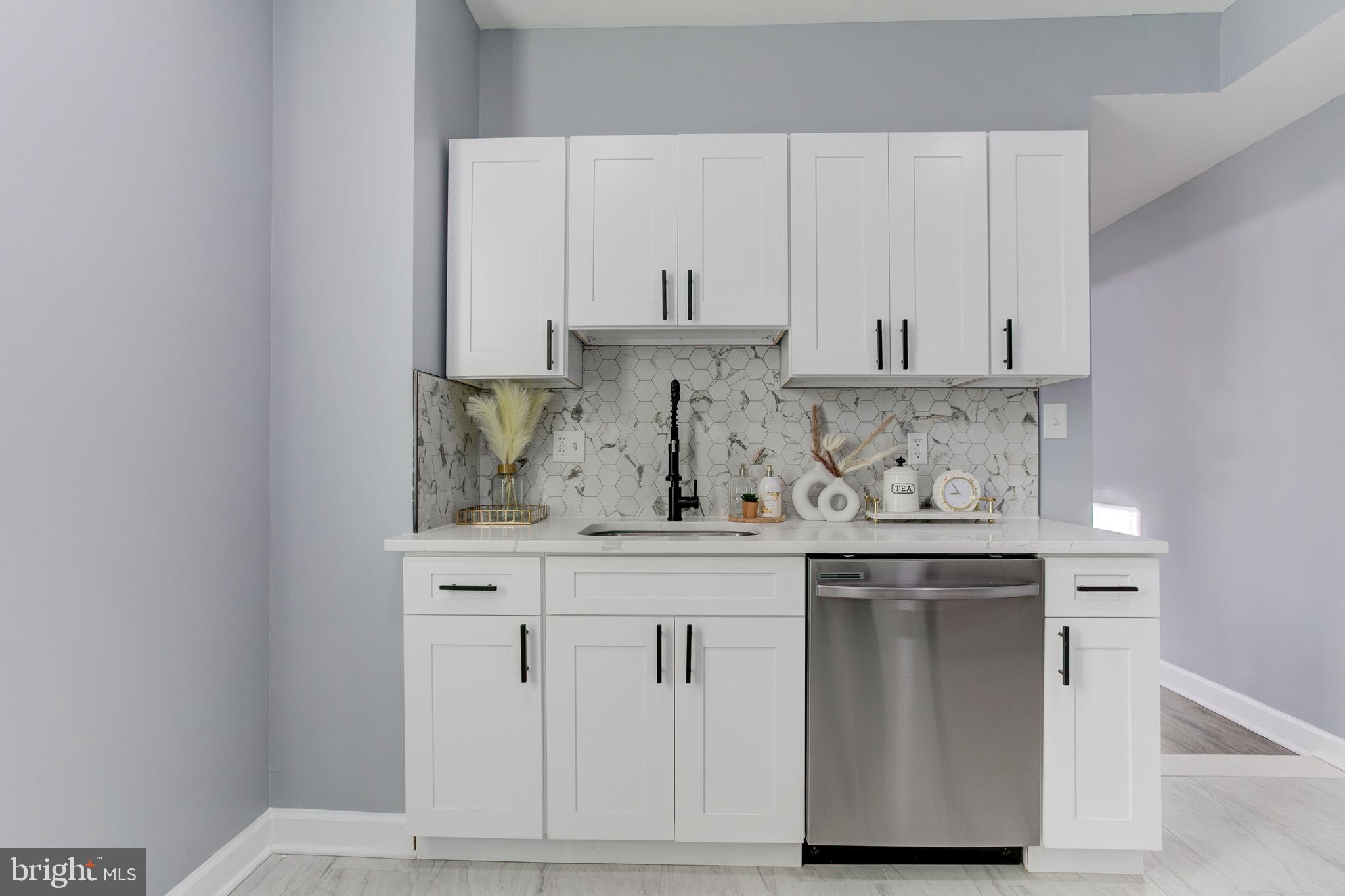 BROOKLYN - Residential
