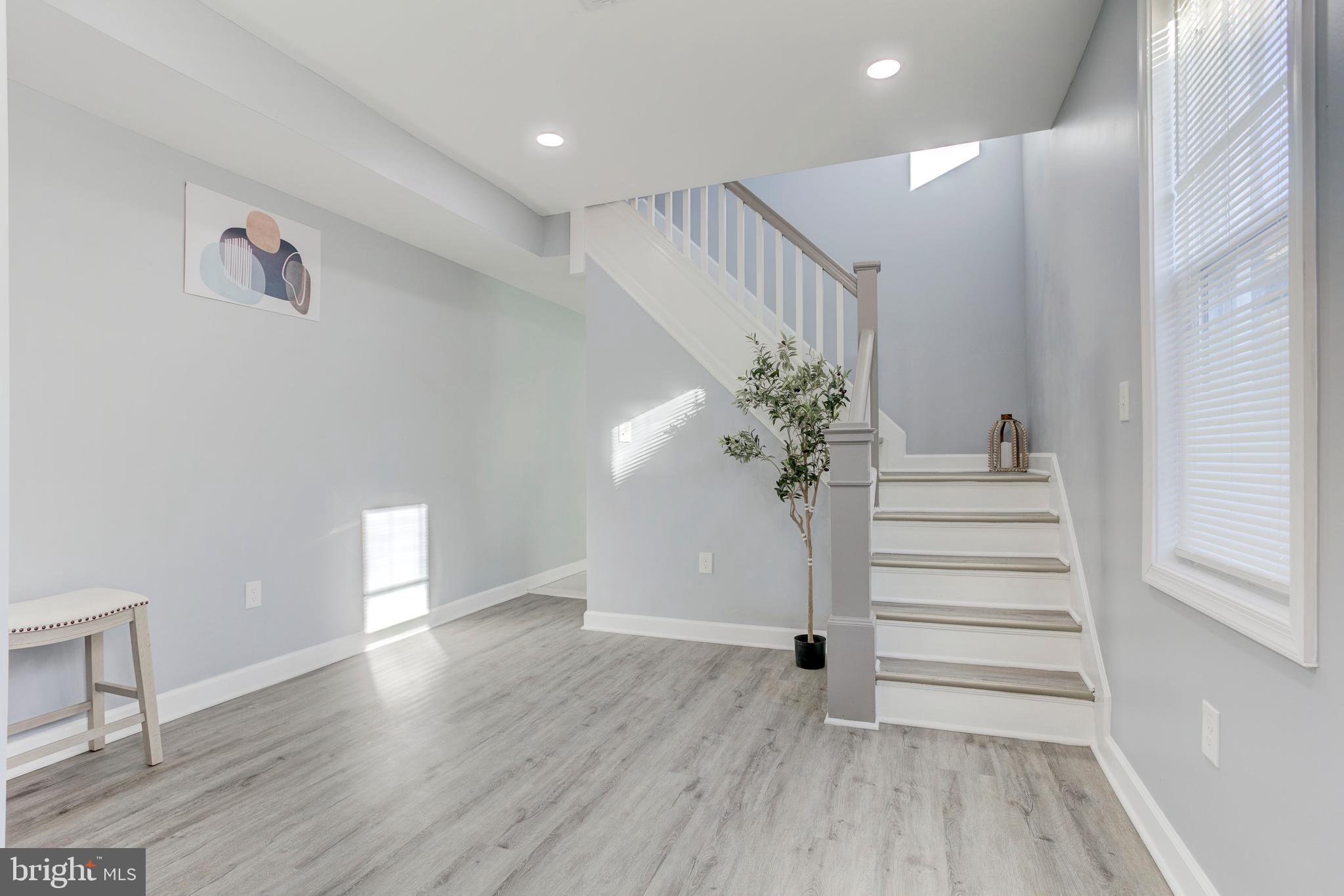 BROOKLYN - Residential