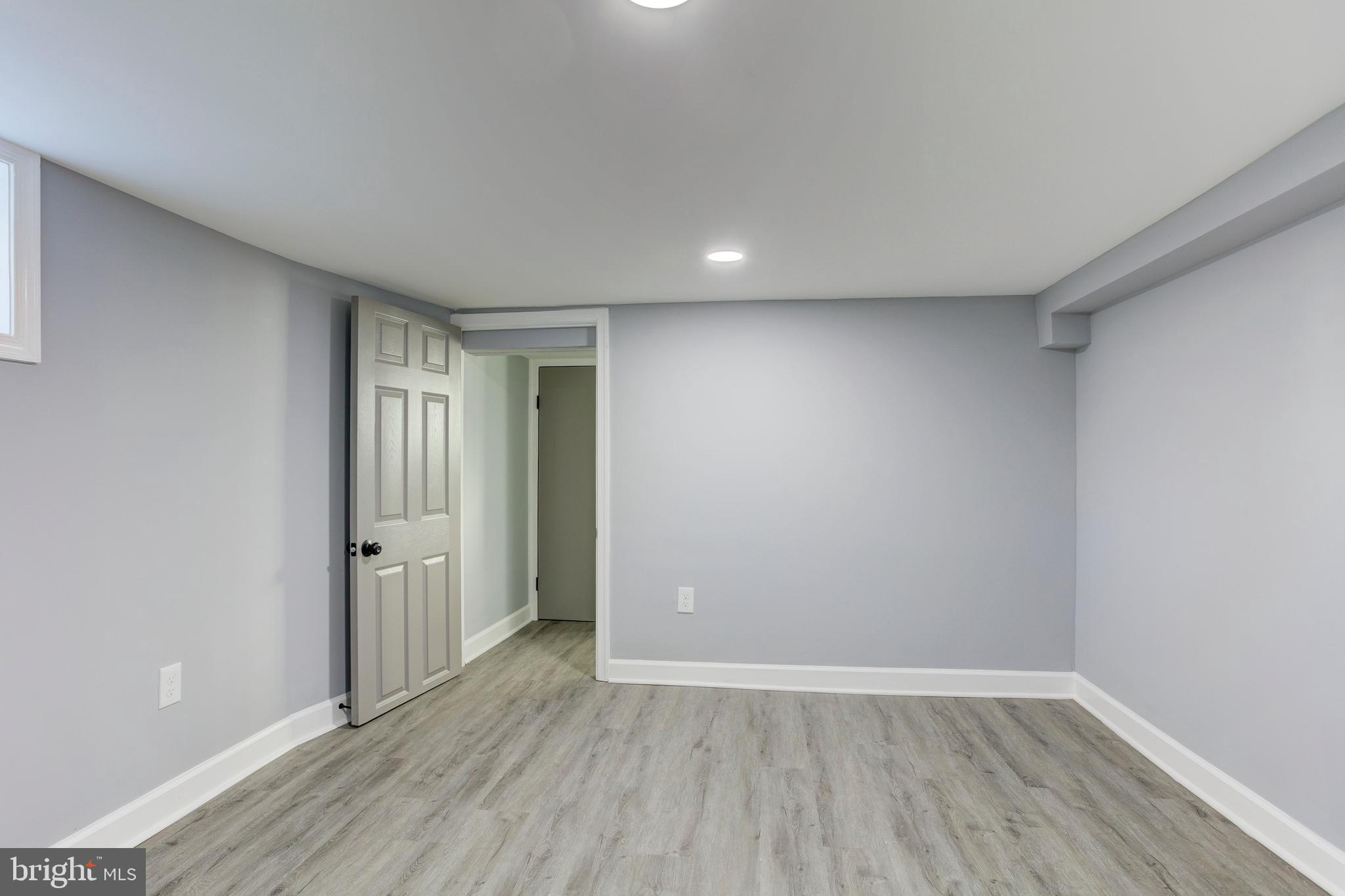 BROOKLYN - Residential