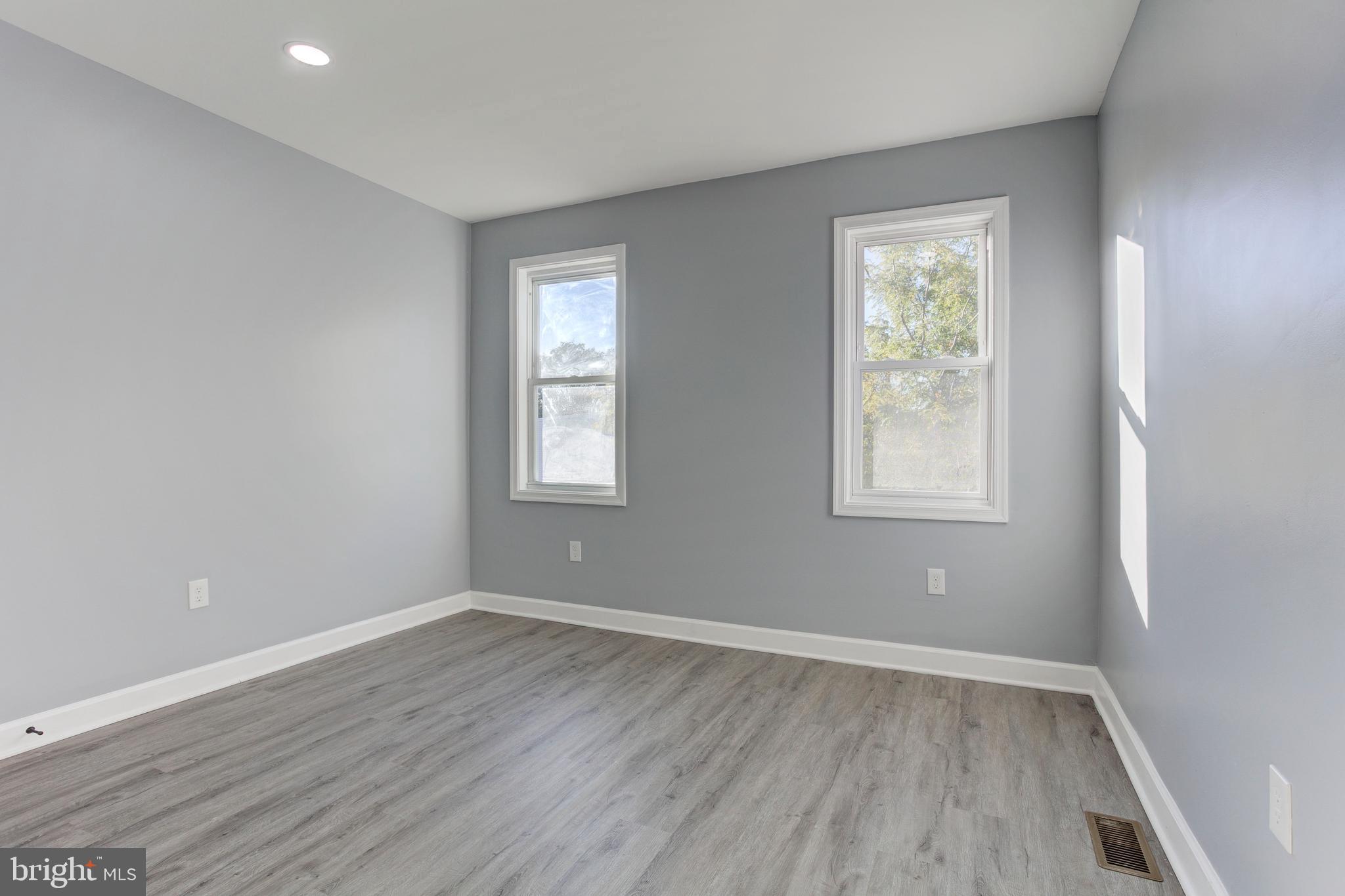 BROOKLYN - Residential