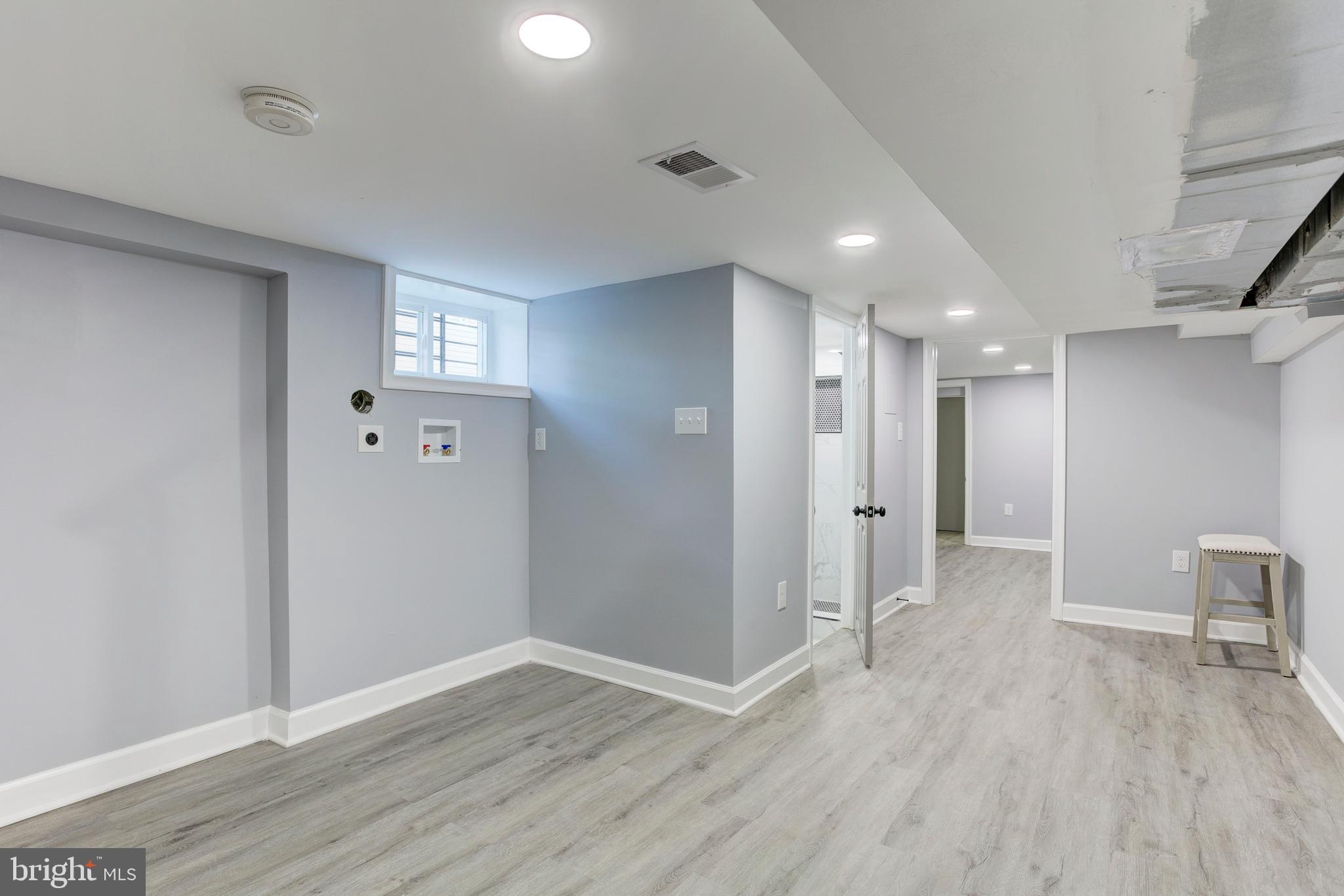 BROOKLYN - Residential