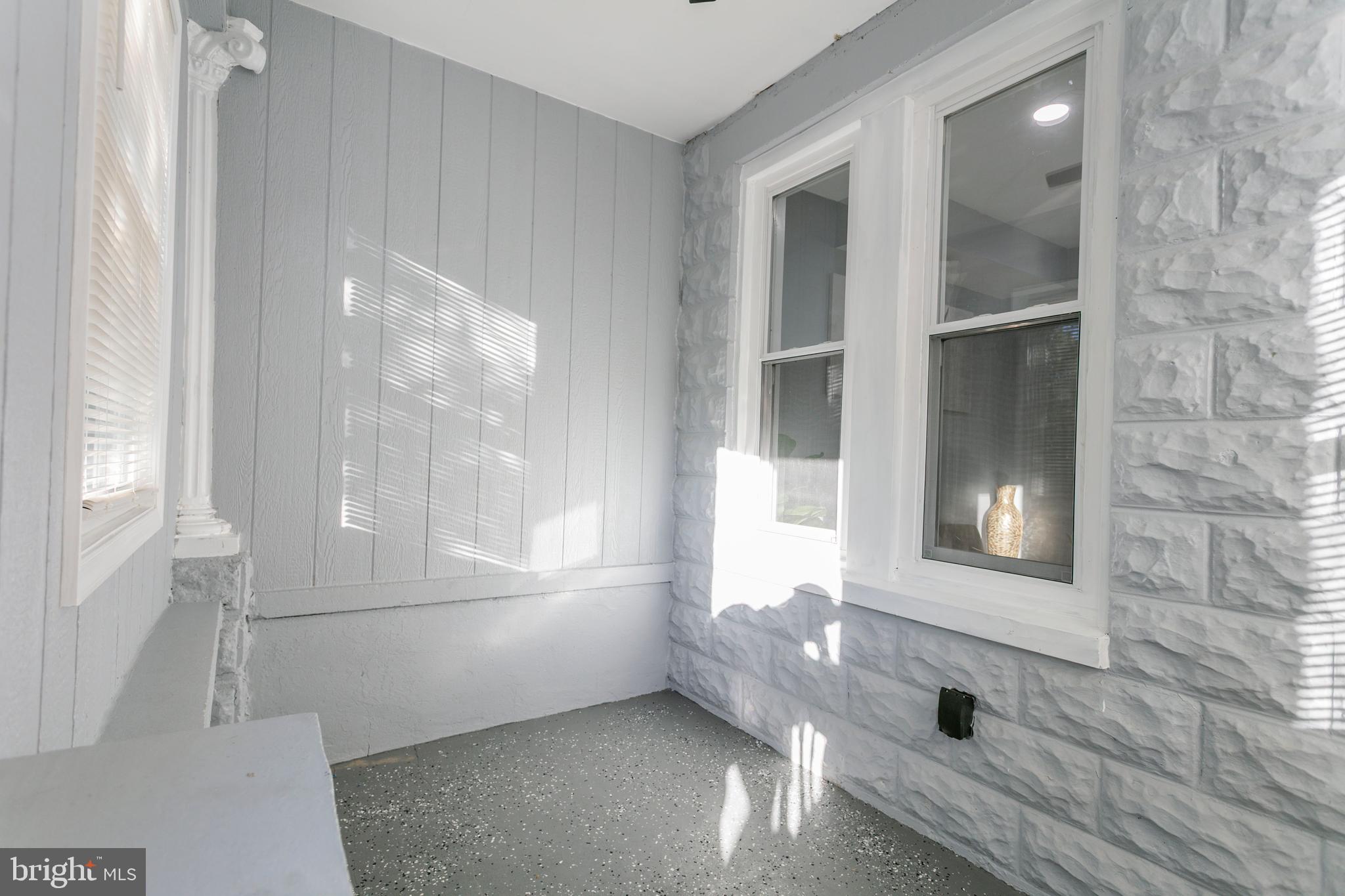 BROOKLYN - Residential