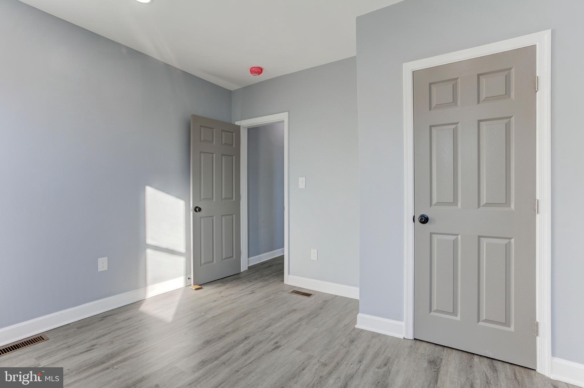 BROOKLYN - Residential