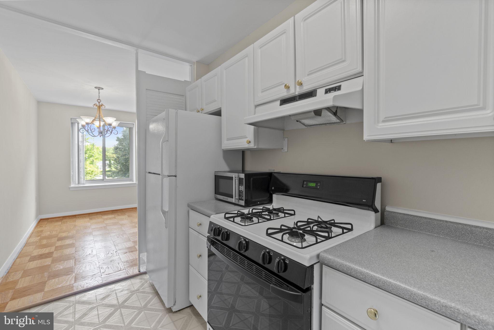 CARDINAL HOUSE - Residential Lease