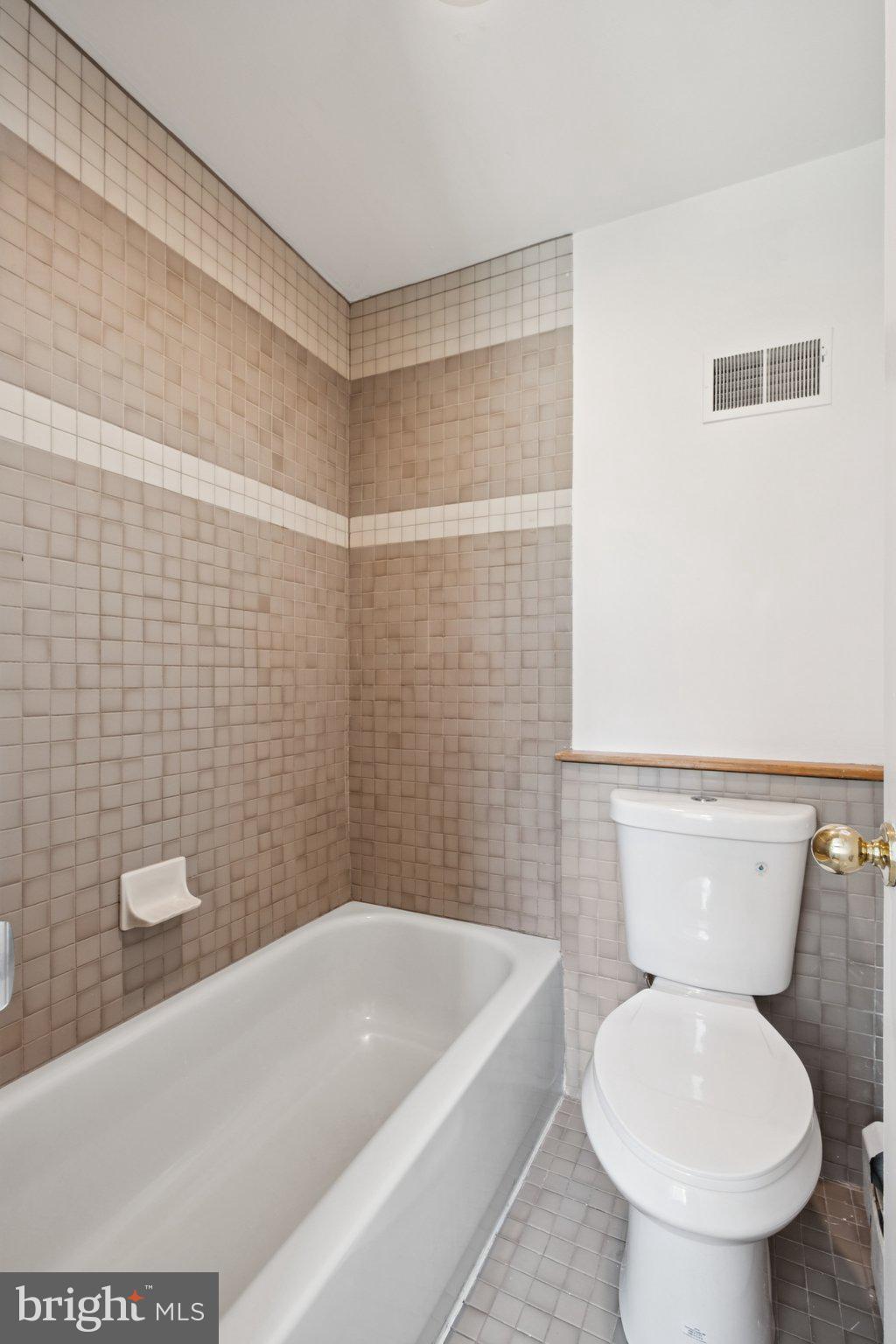 WASHINGTON SQ WEST - Commercial Sale