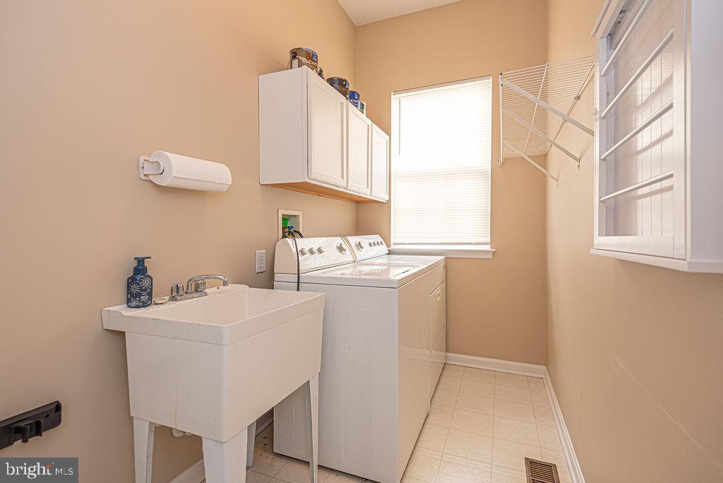 OCEAN PINES - THE PARKE - Residential