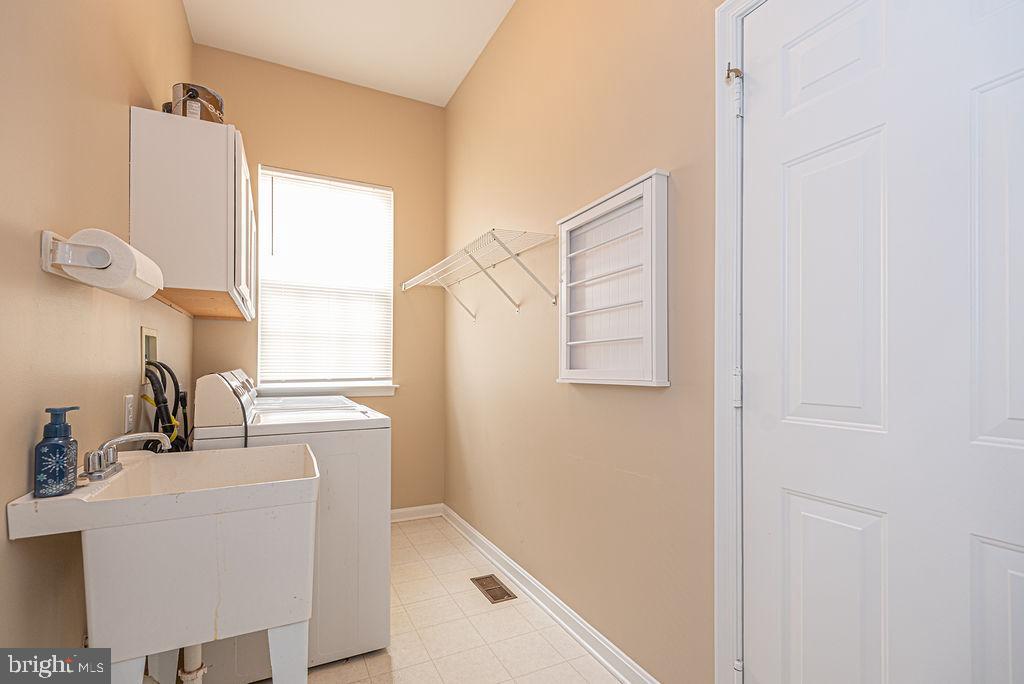 OCEAN PINES - THE PARKE - Residential