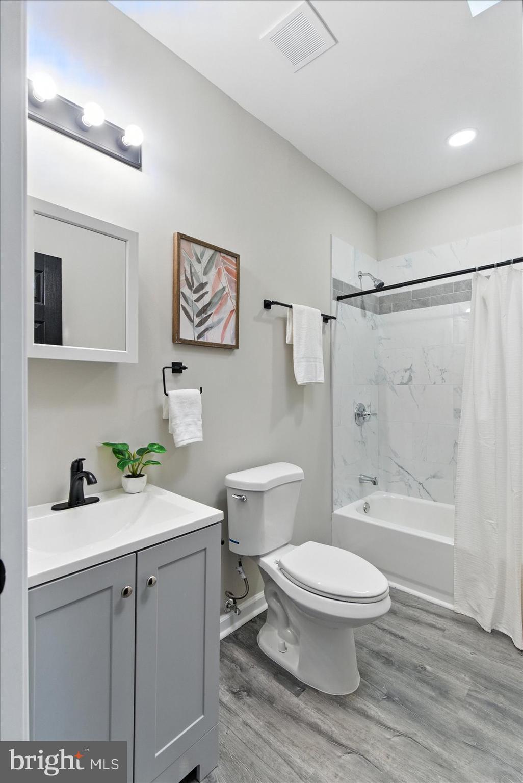 COLDSTREAM HOMESTEAD MONTEBELLO HISTORIC DISTRICT - Residential