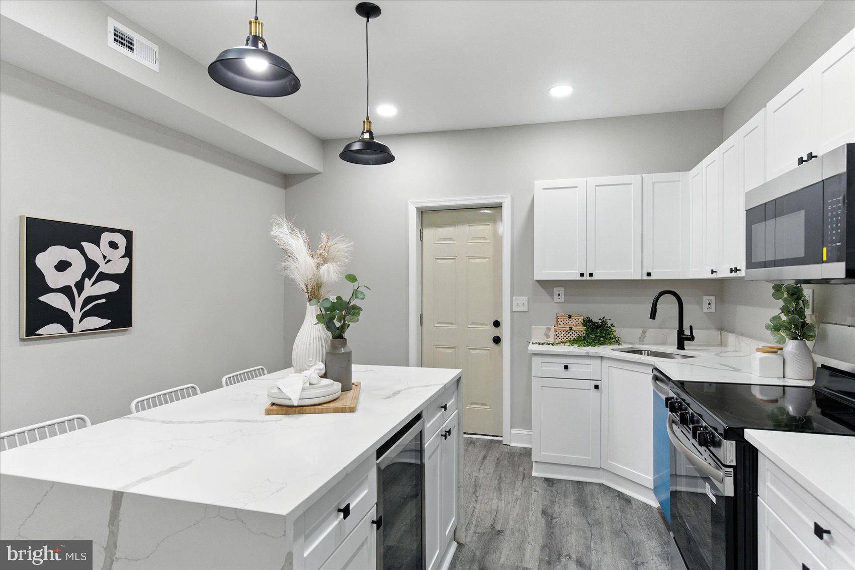 COLDSTREAM HOMESTEAD MONTEBELLO HISTORIC DISTRICT - Residential