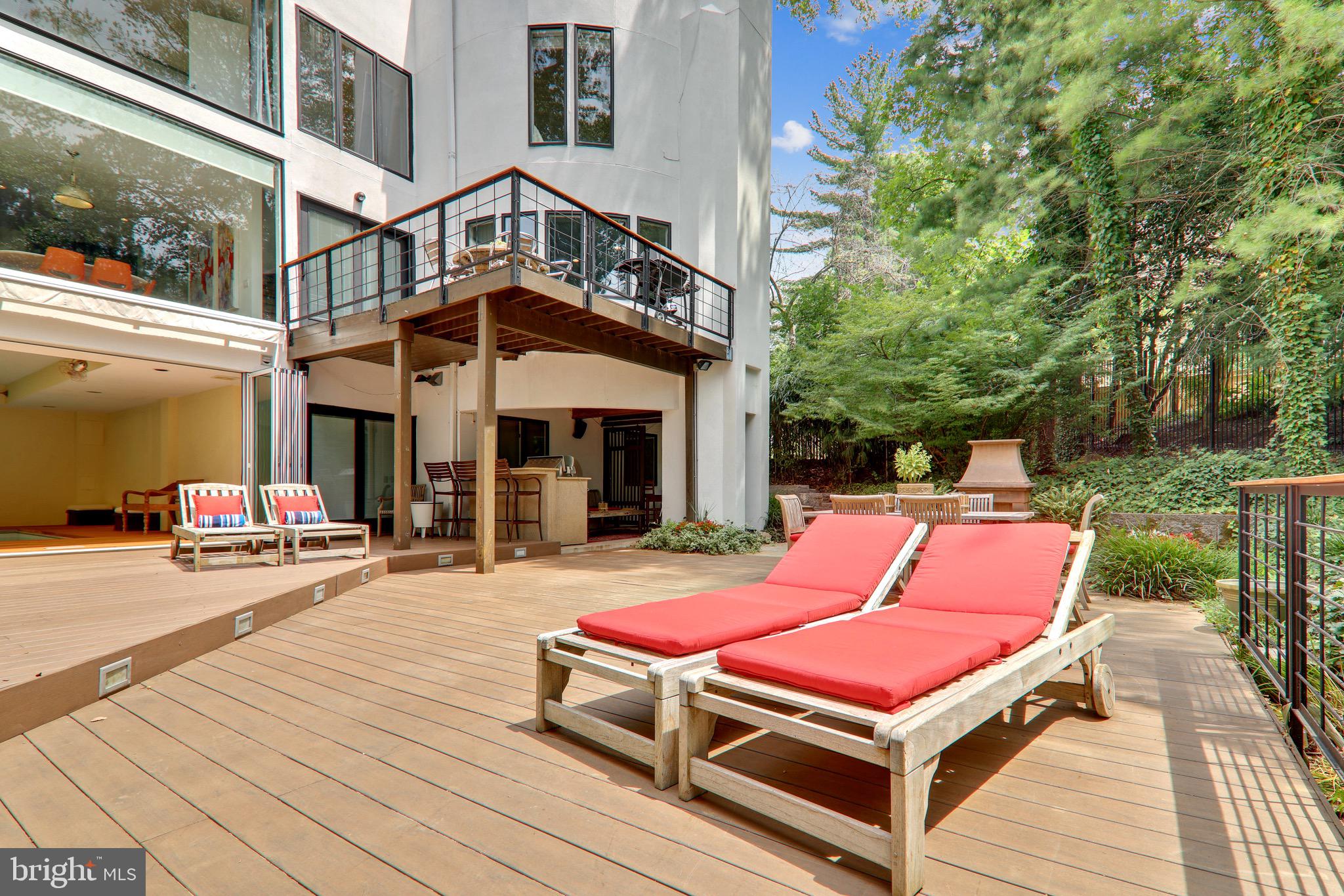 WESLEY HEIGHTS - Residential