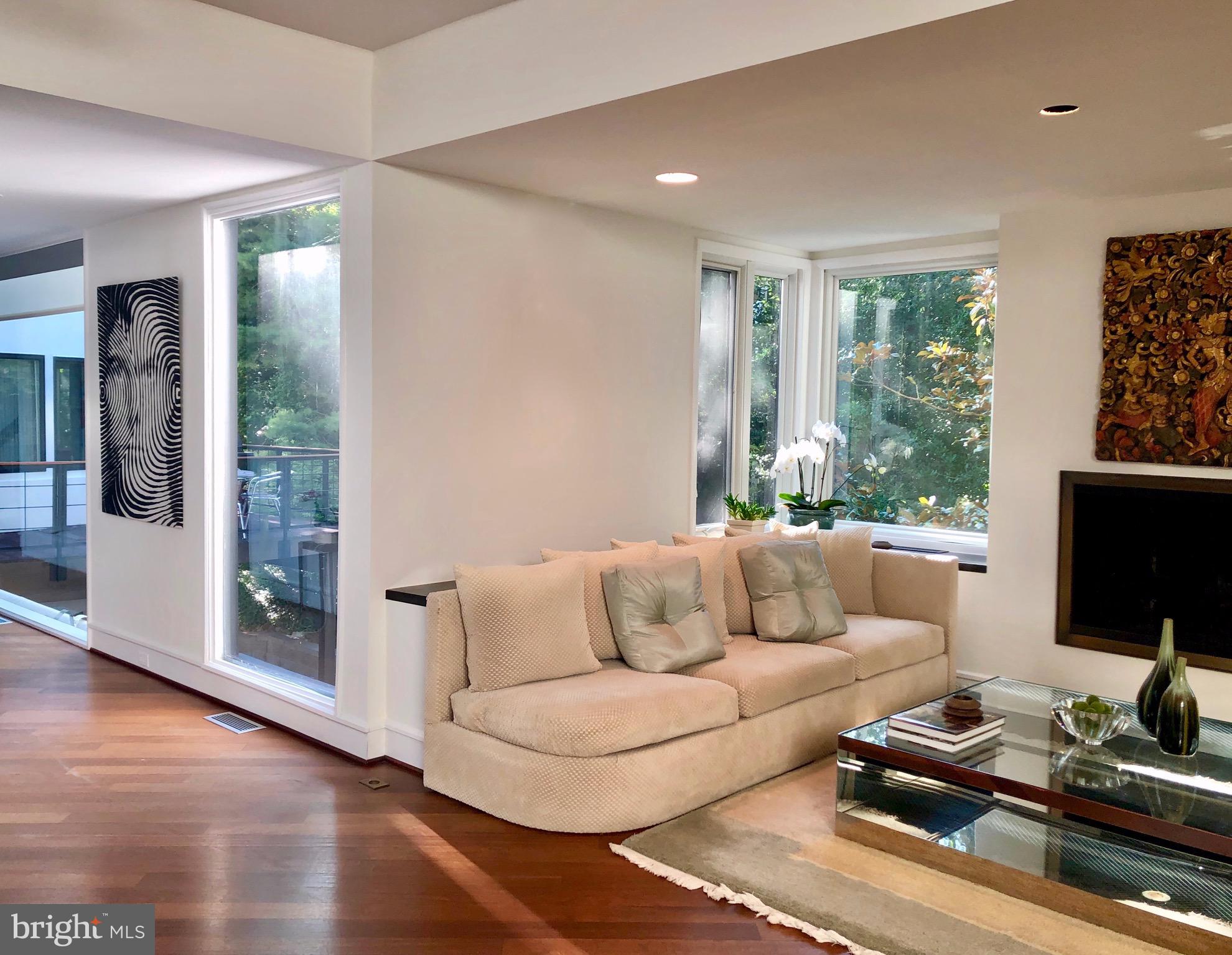 WESLEY HEIGHTS - Residential