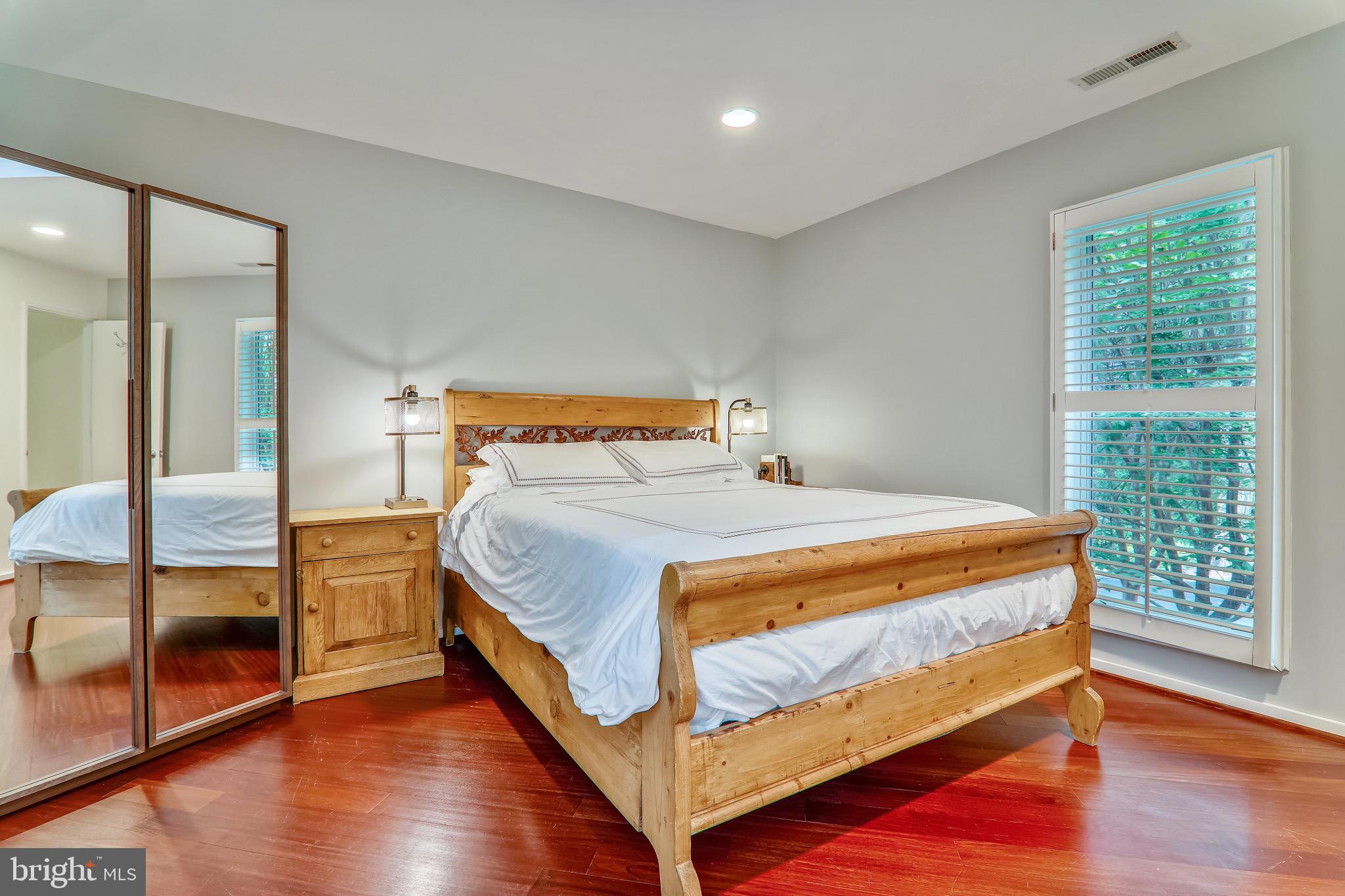 WESLEY HEIGHTS - Residential