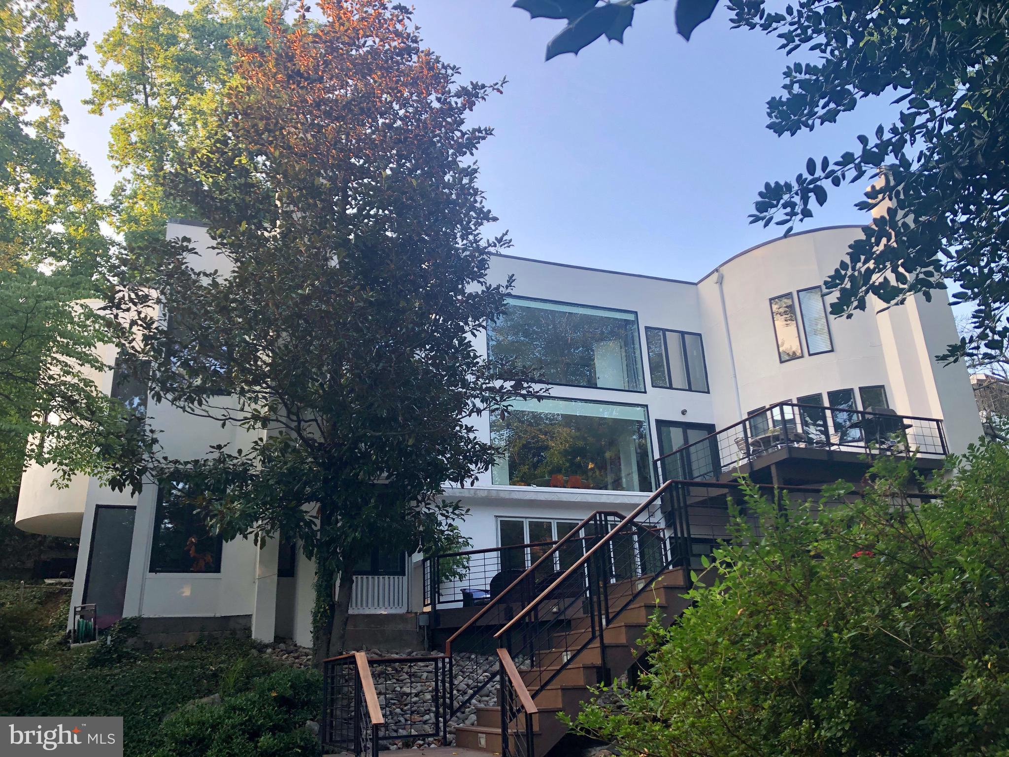 WESLEY HEIGHTS - Residential