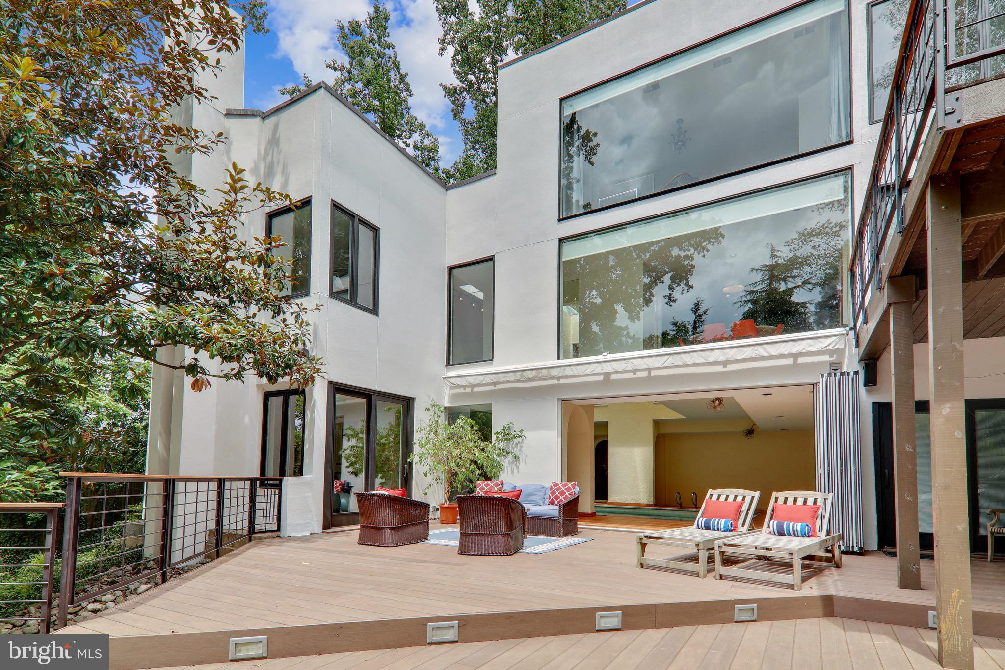 WESLEY HEIGHTS - Residential