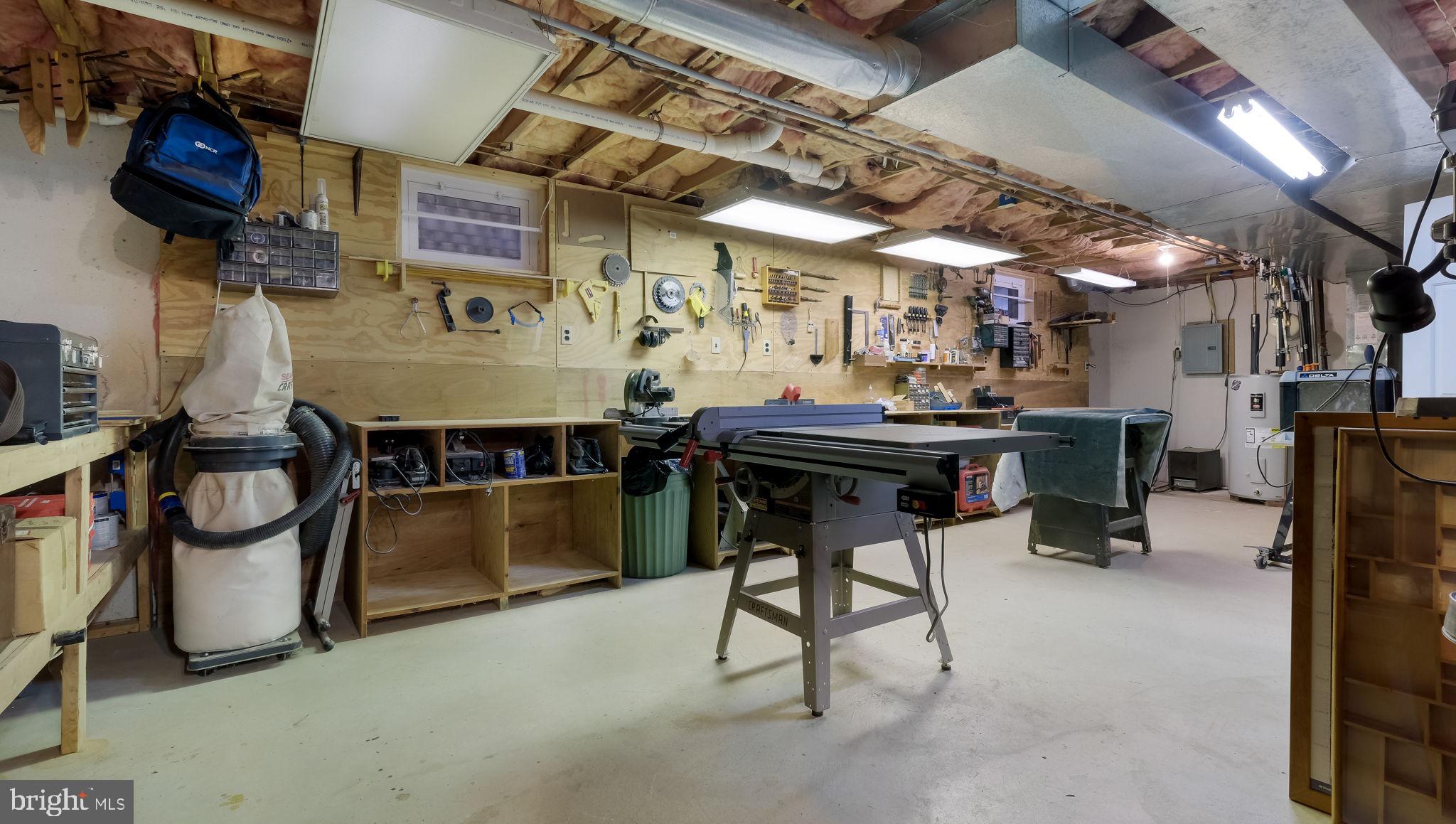 HOLLY HILL - Residential