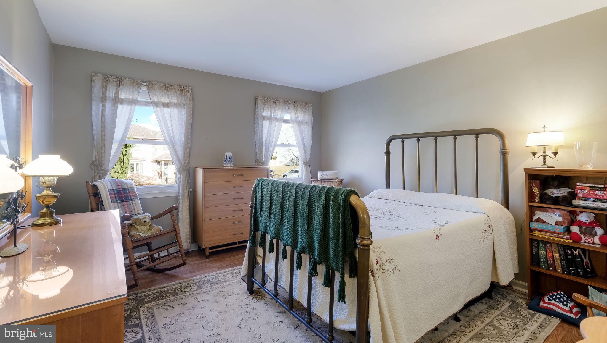 HOLLY HILL - Residential