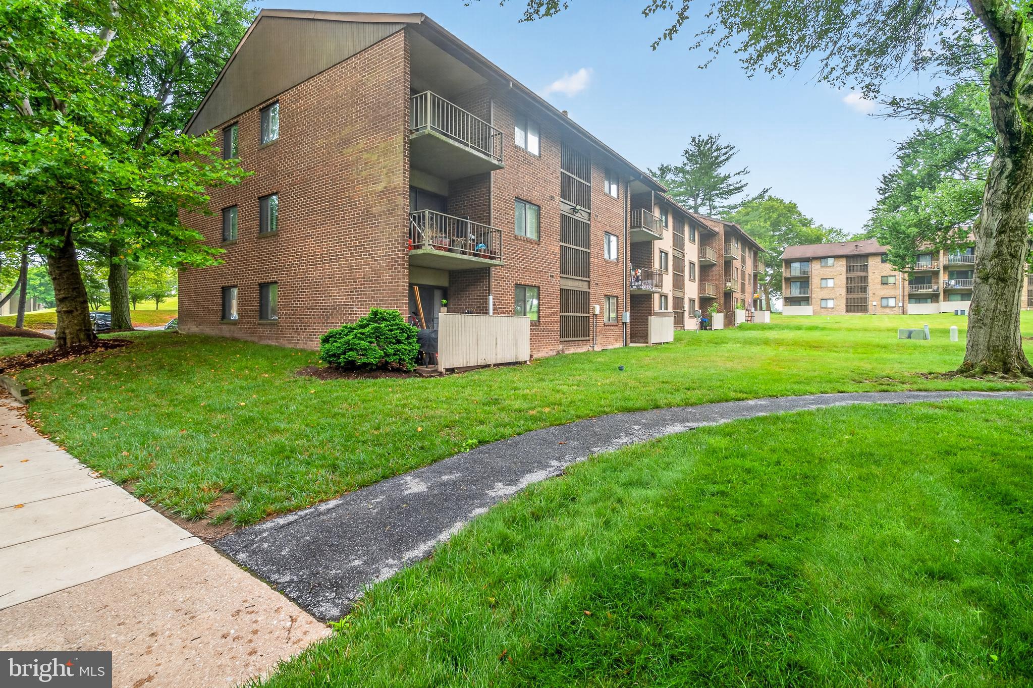 6021 MAJORS LANE 1 B13