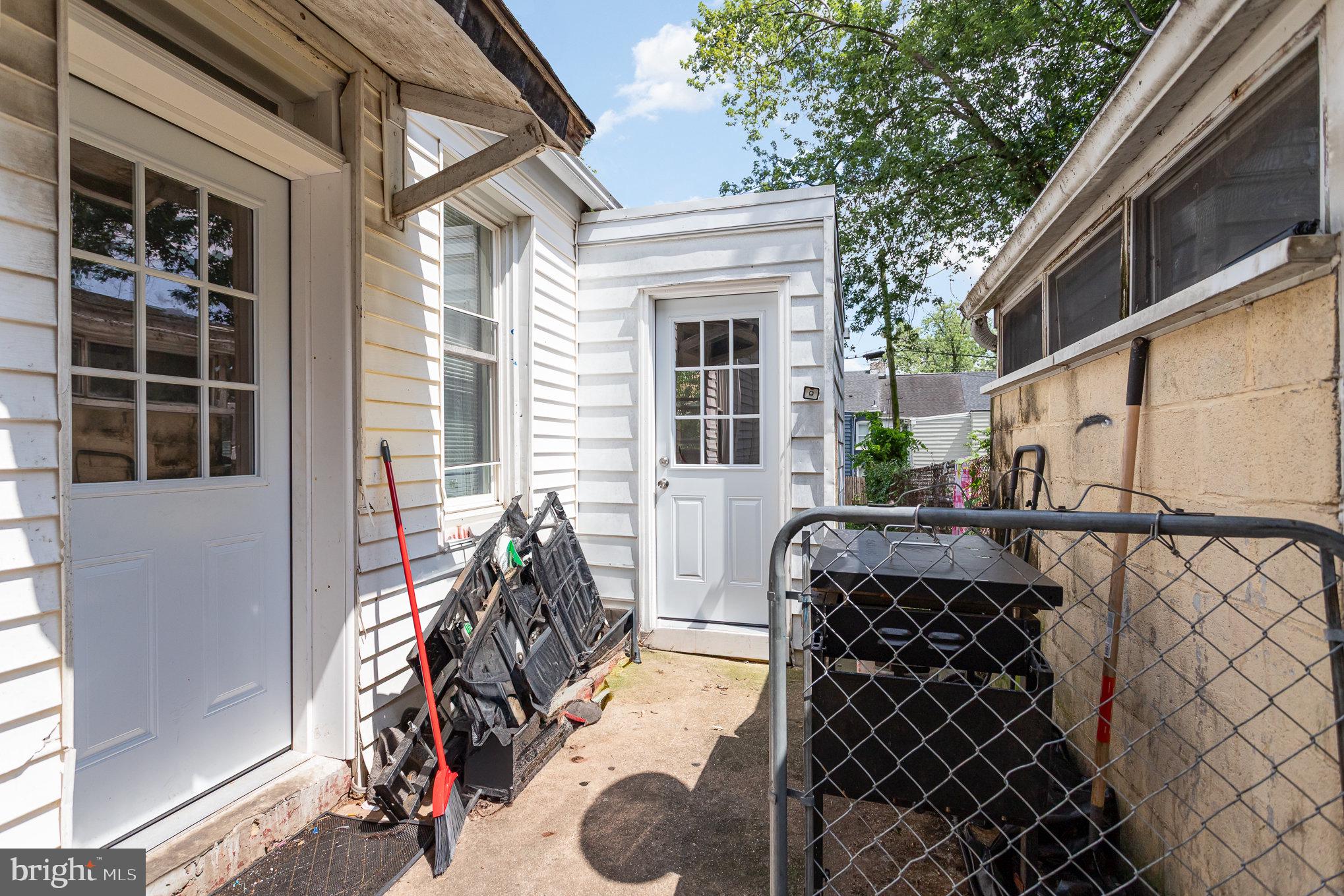 LANCASTER CITY WARD 7 - Residential