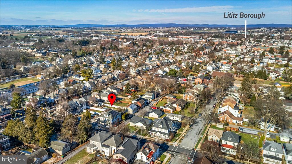 Photo of 19 E 2nd Avenue, LITITZ, PA 17543 (MLS # PALA2080574)