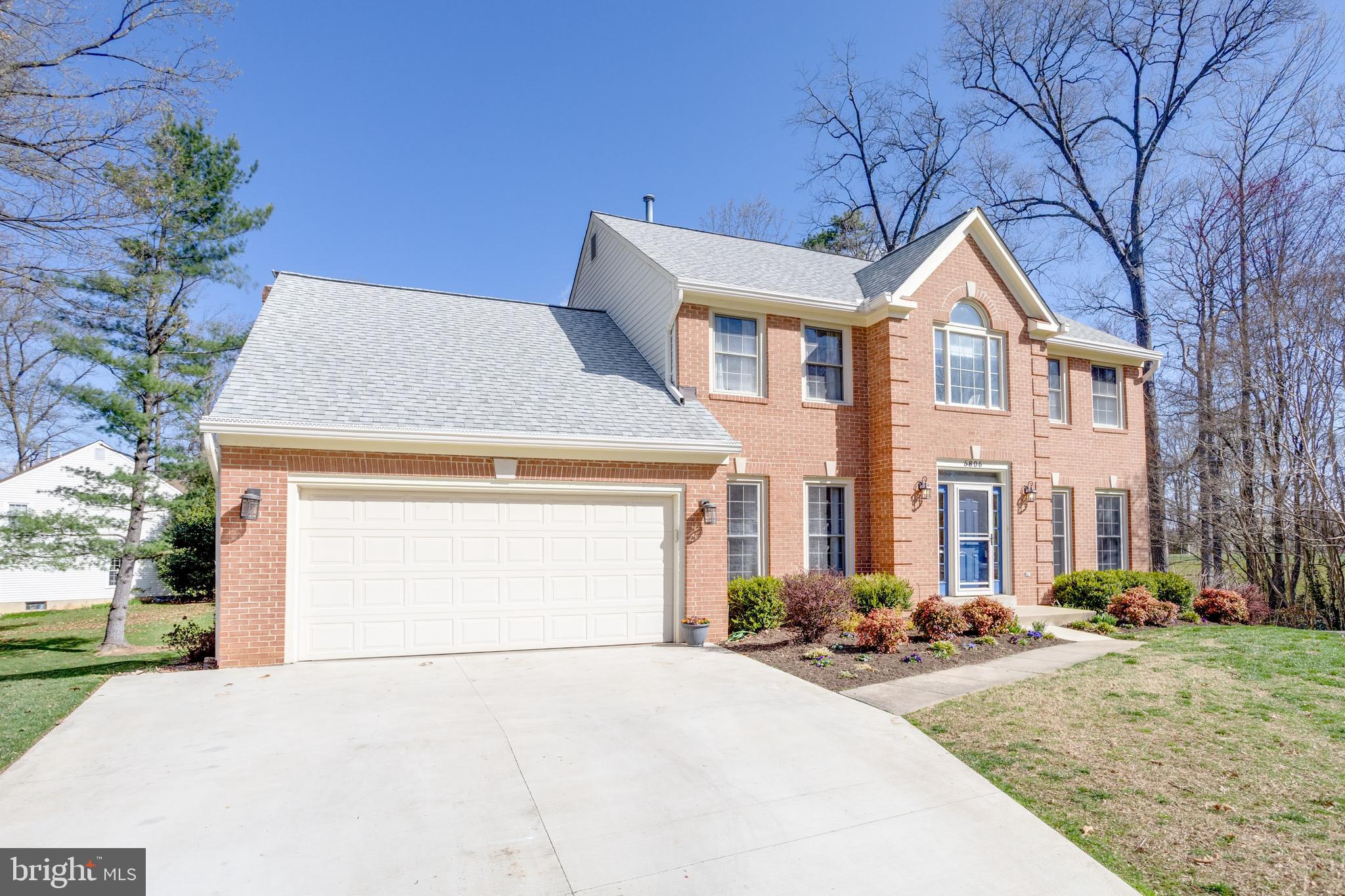 6806 HATHAWAY STREET