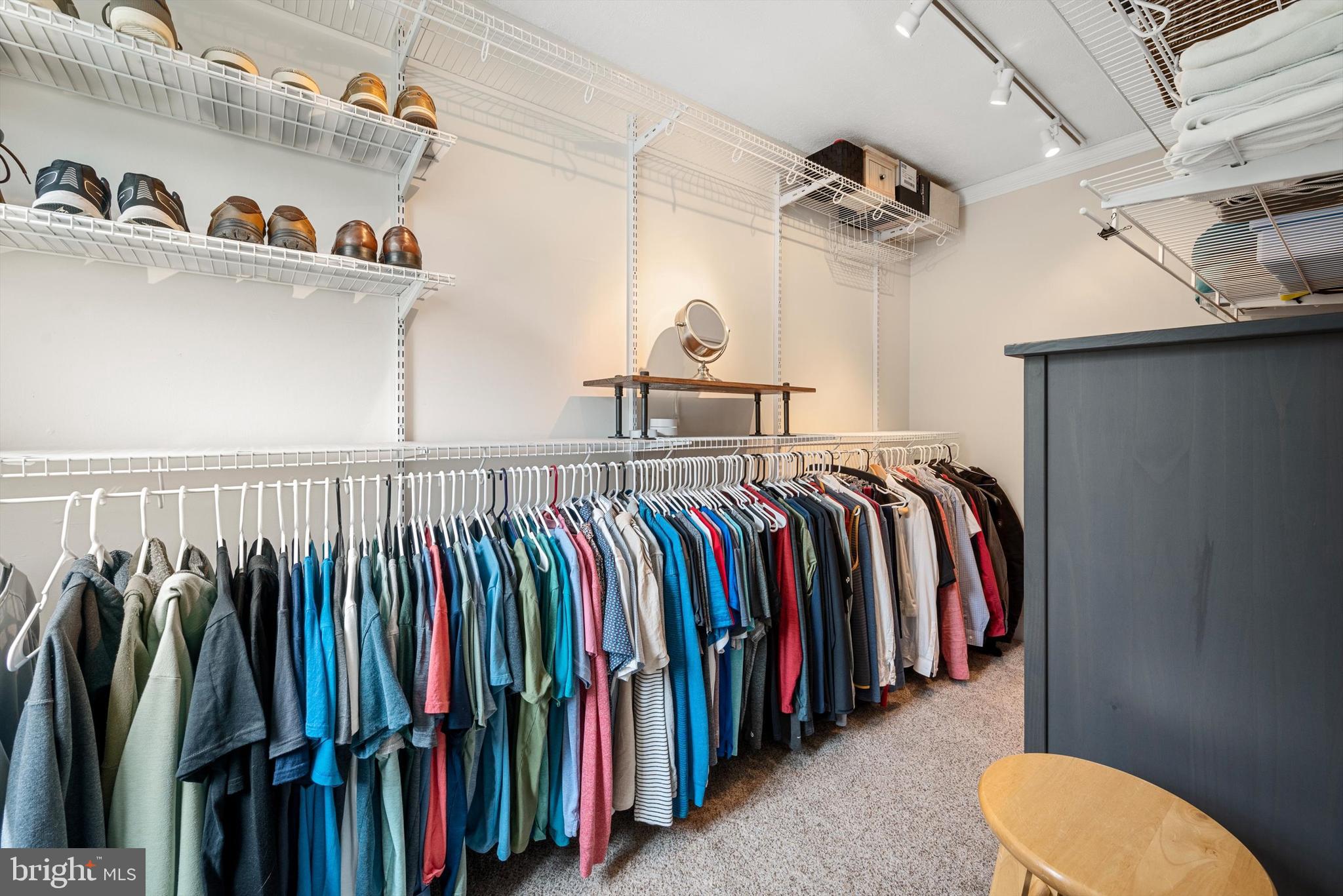 GLENDALE ESTATES - Residential