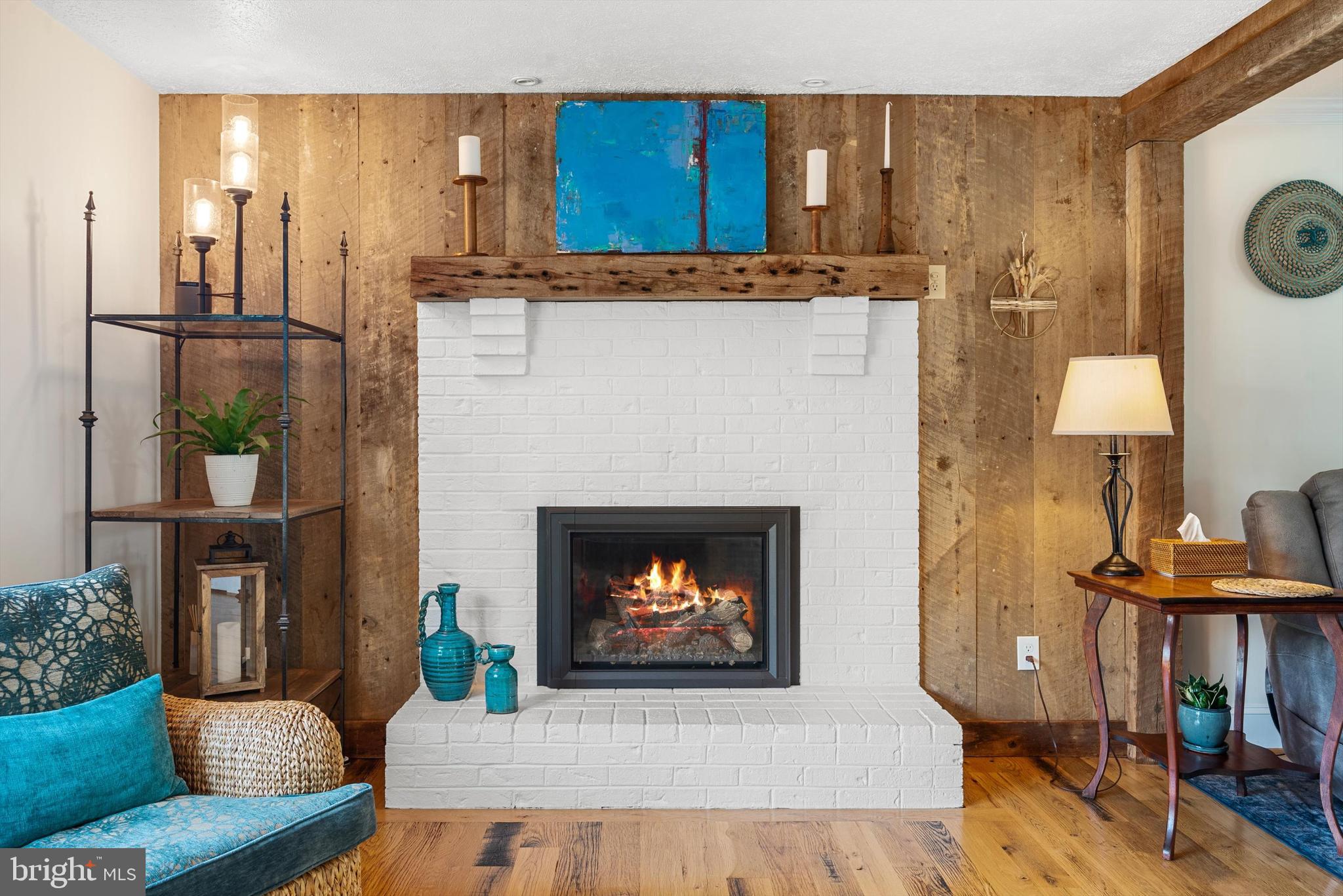 GLENDALE ESTATES - Residential