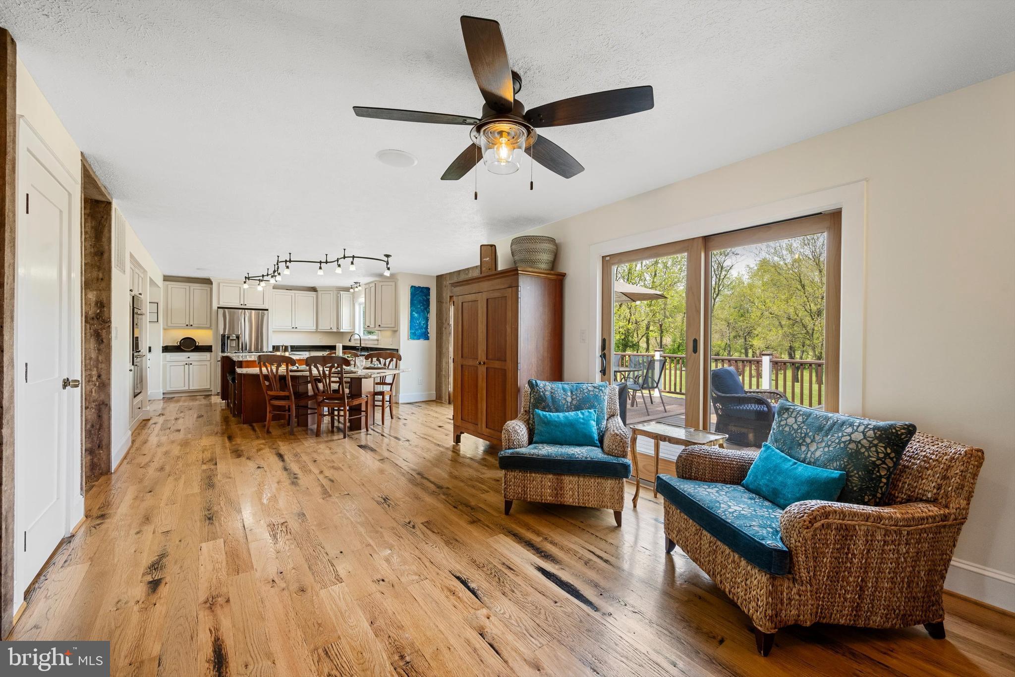 GLENDALE ESTATES - Residential