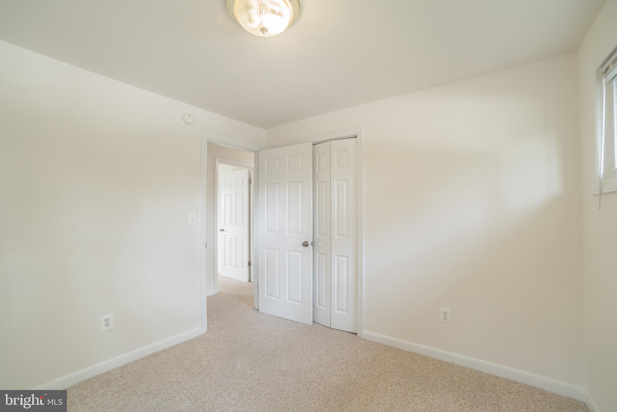 CHESTNUT HILLS - Residential Lease