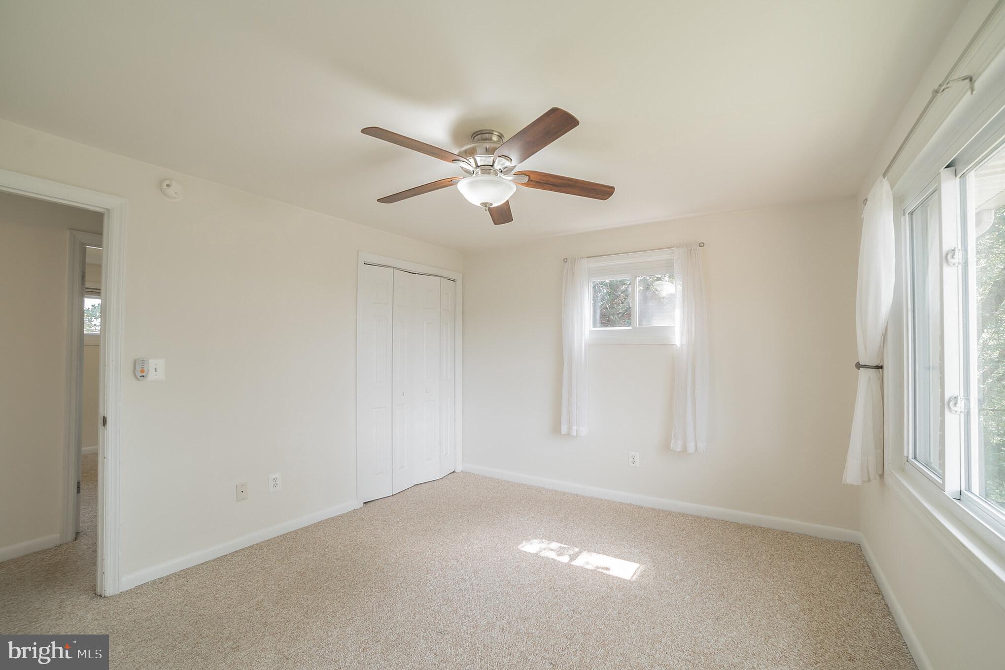 CHESTNUT HILLS - Residential Lease