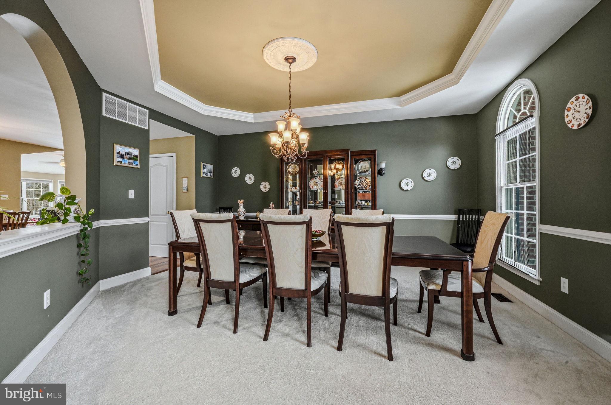 RED LION CHASE - Residential