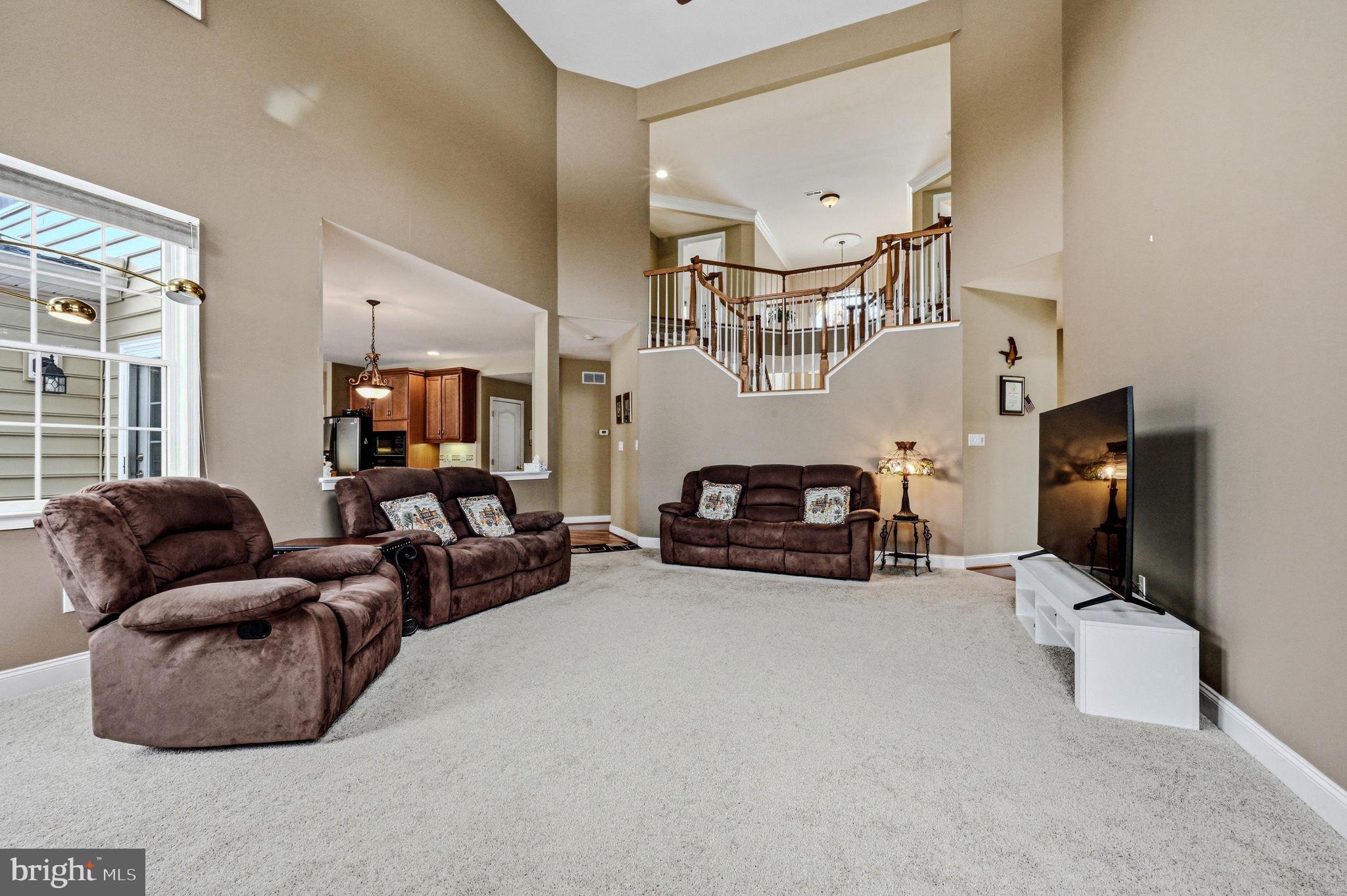 RED LION CHASE - Residential