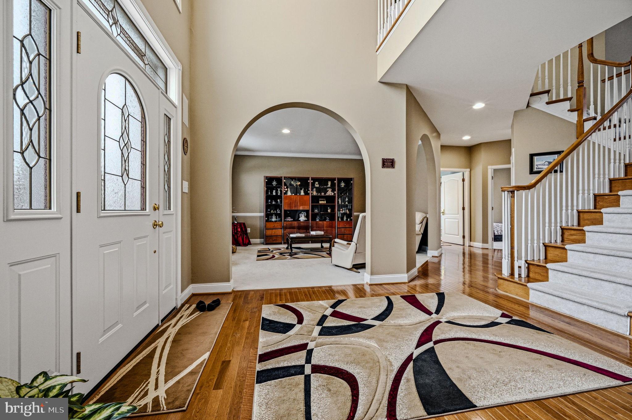 RED LION CHASE - Residential