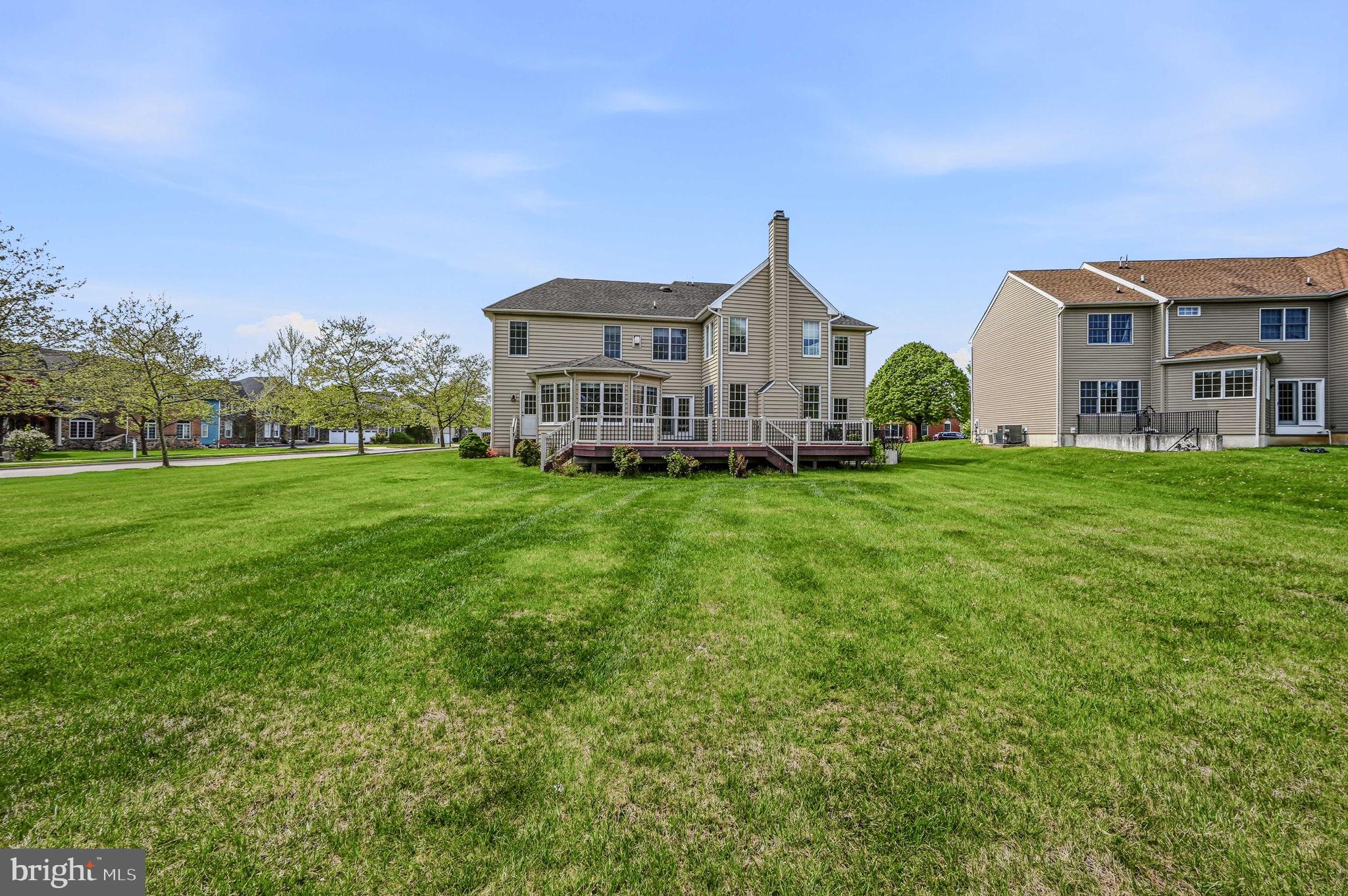 RED LION CHASE - Residential