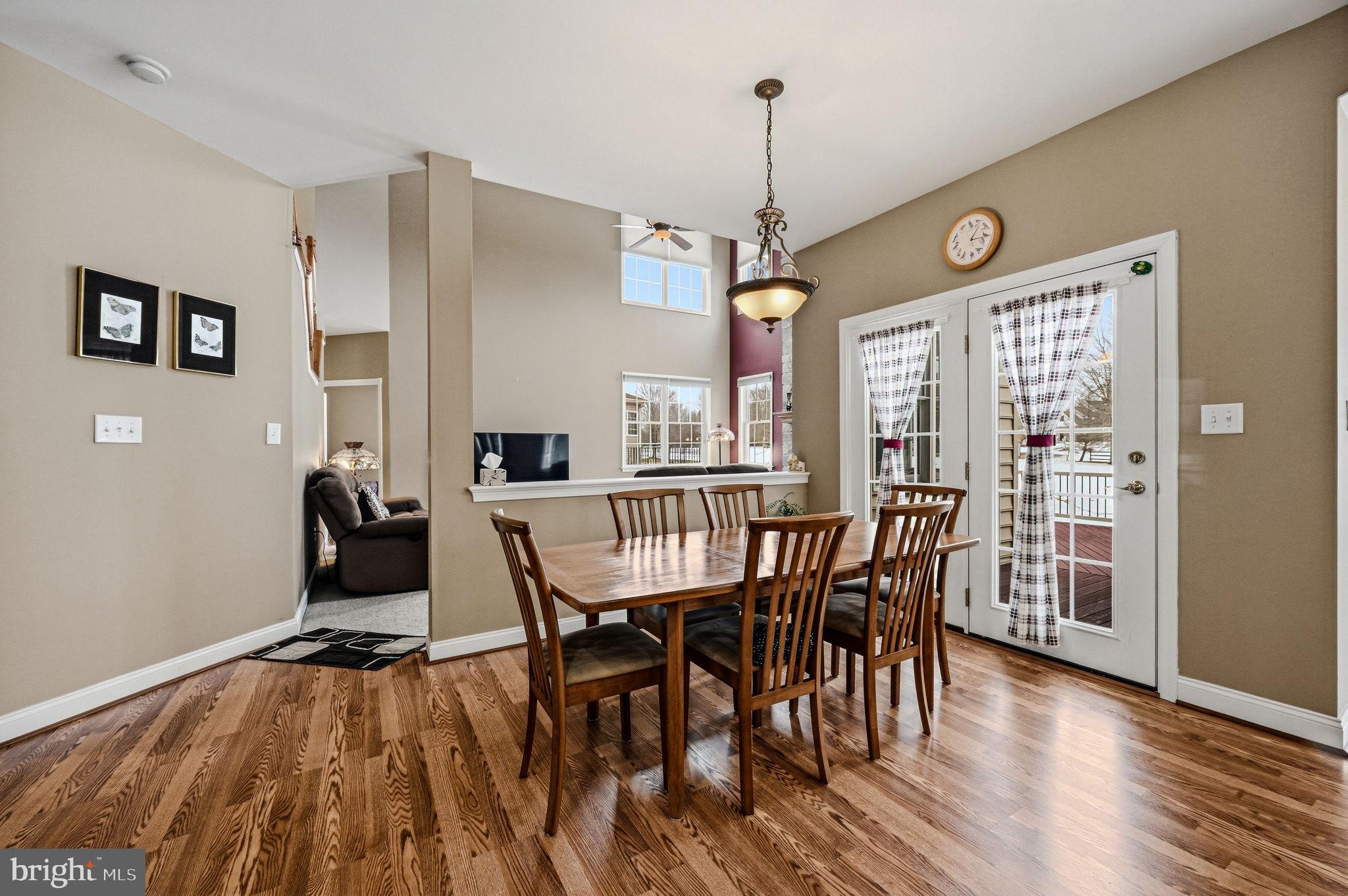 RED LION CHASE - Residential