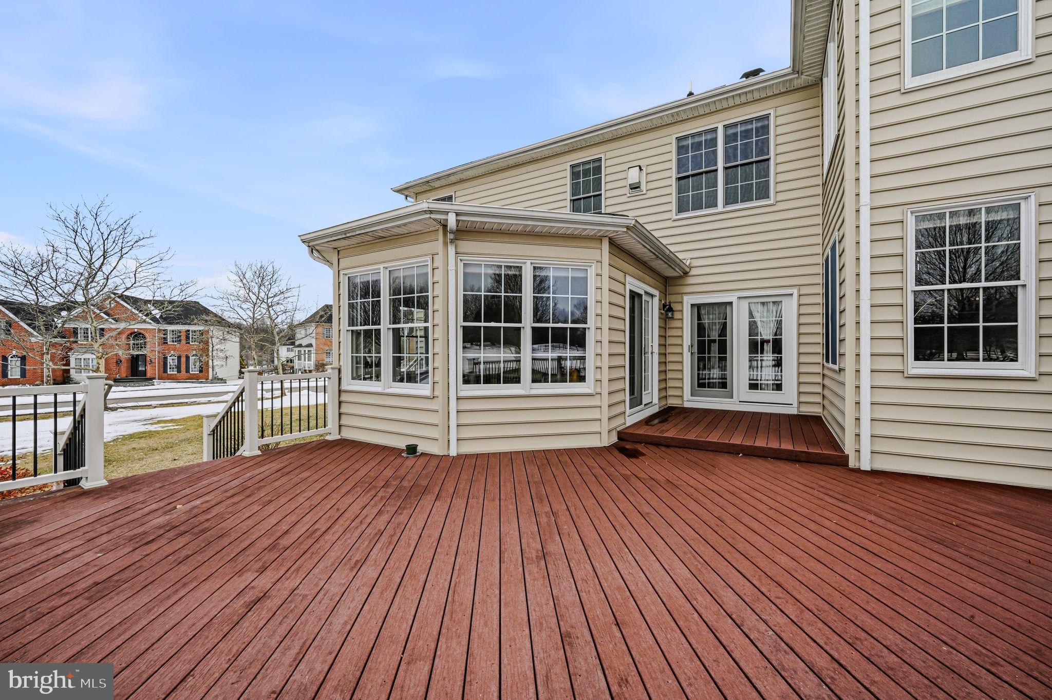 RED LION CHASE - Residential