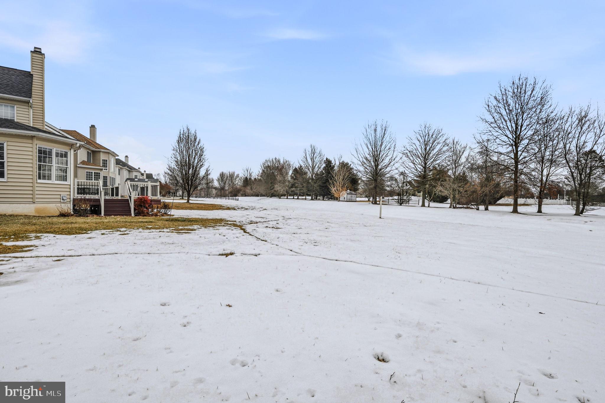 RED LION CHASE - Residential