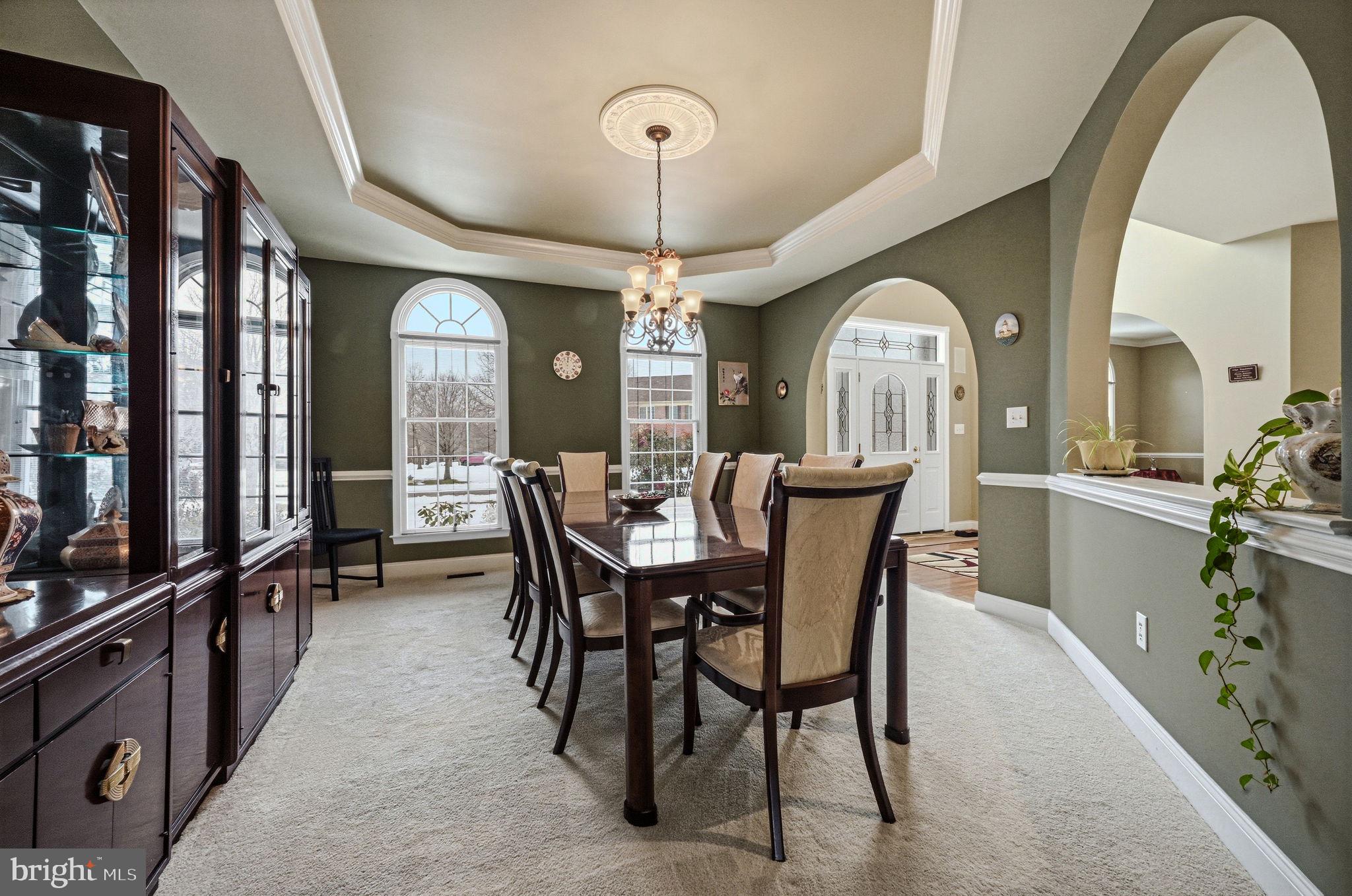 RED LION CHASE - Residential