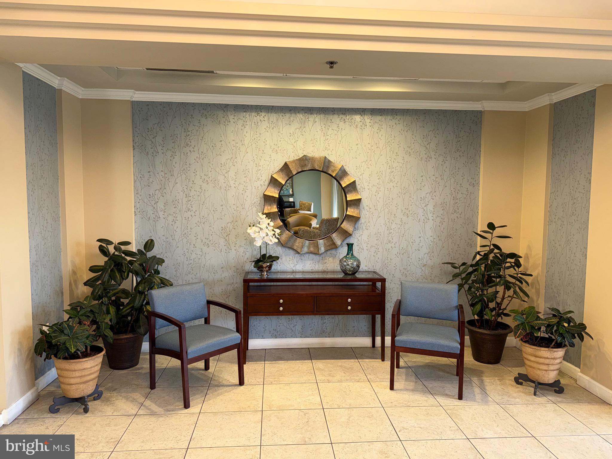 LEISURE WORLD - Residential