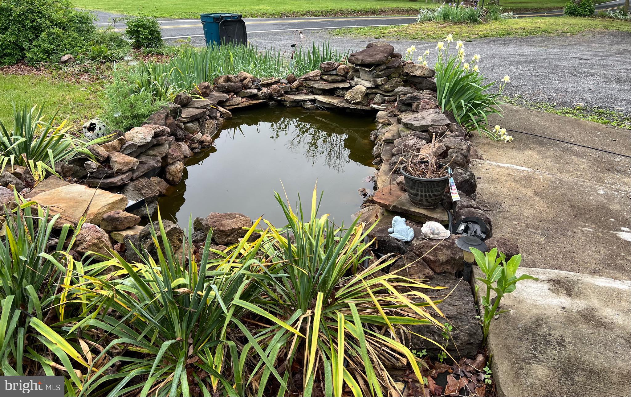 KNOBLEY RD - Residential