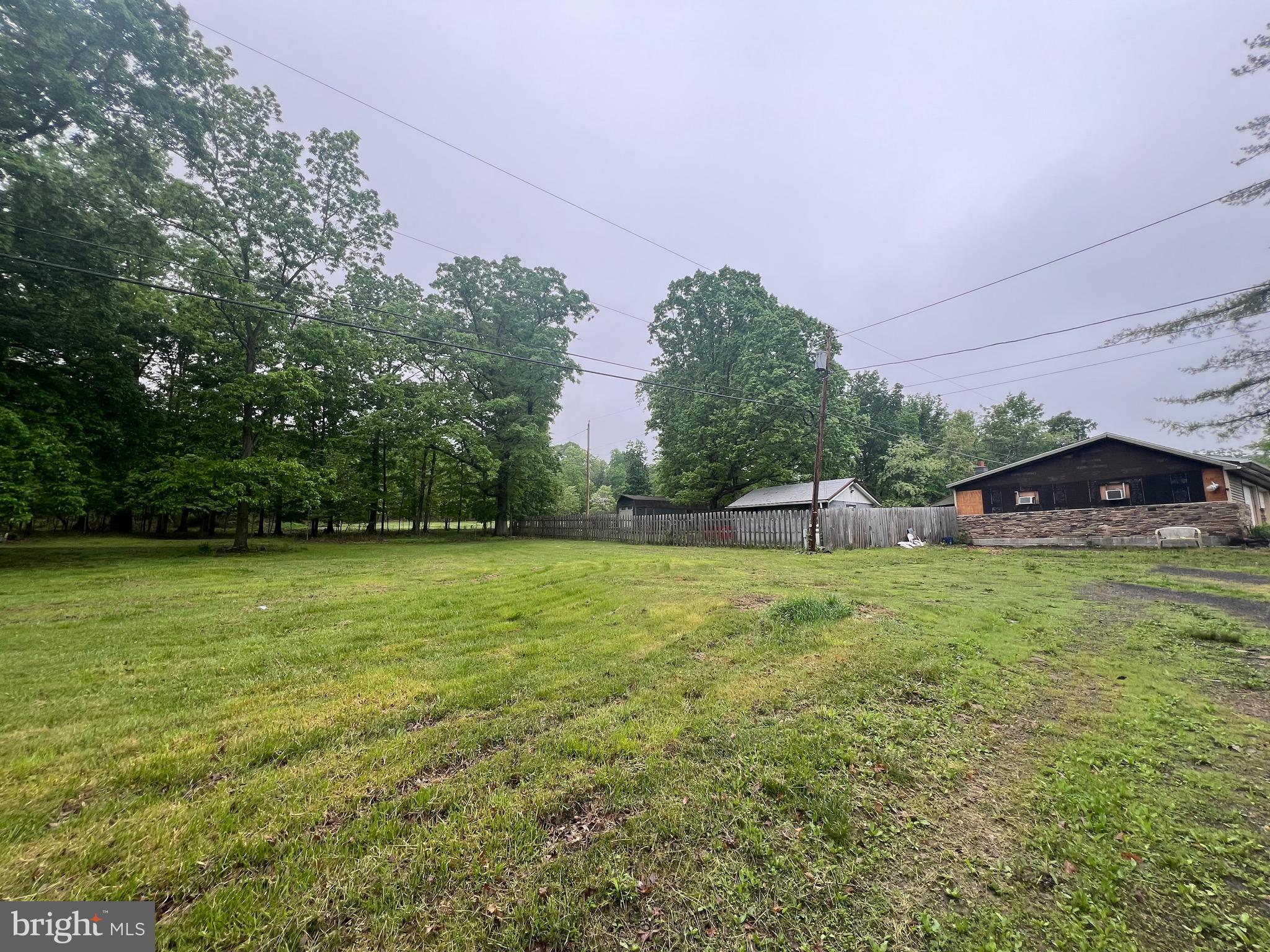 KNOBLEY RD - Residential