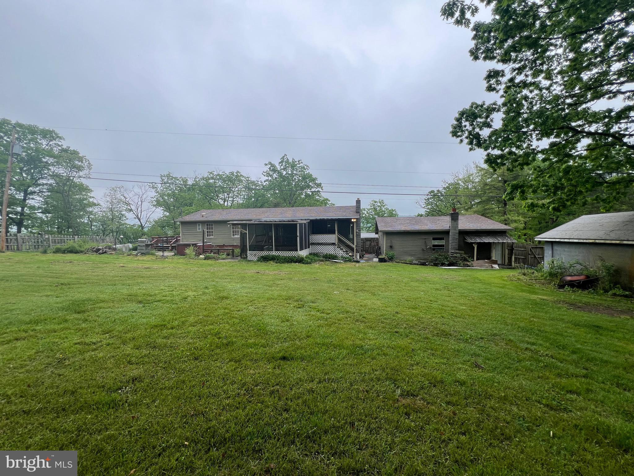 KNOBLEY RD - Residential